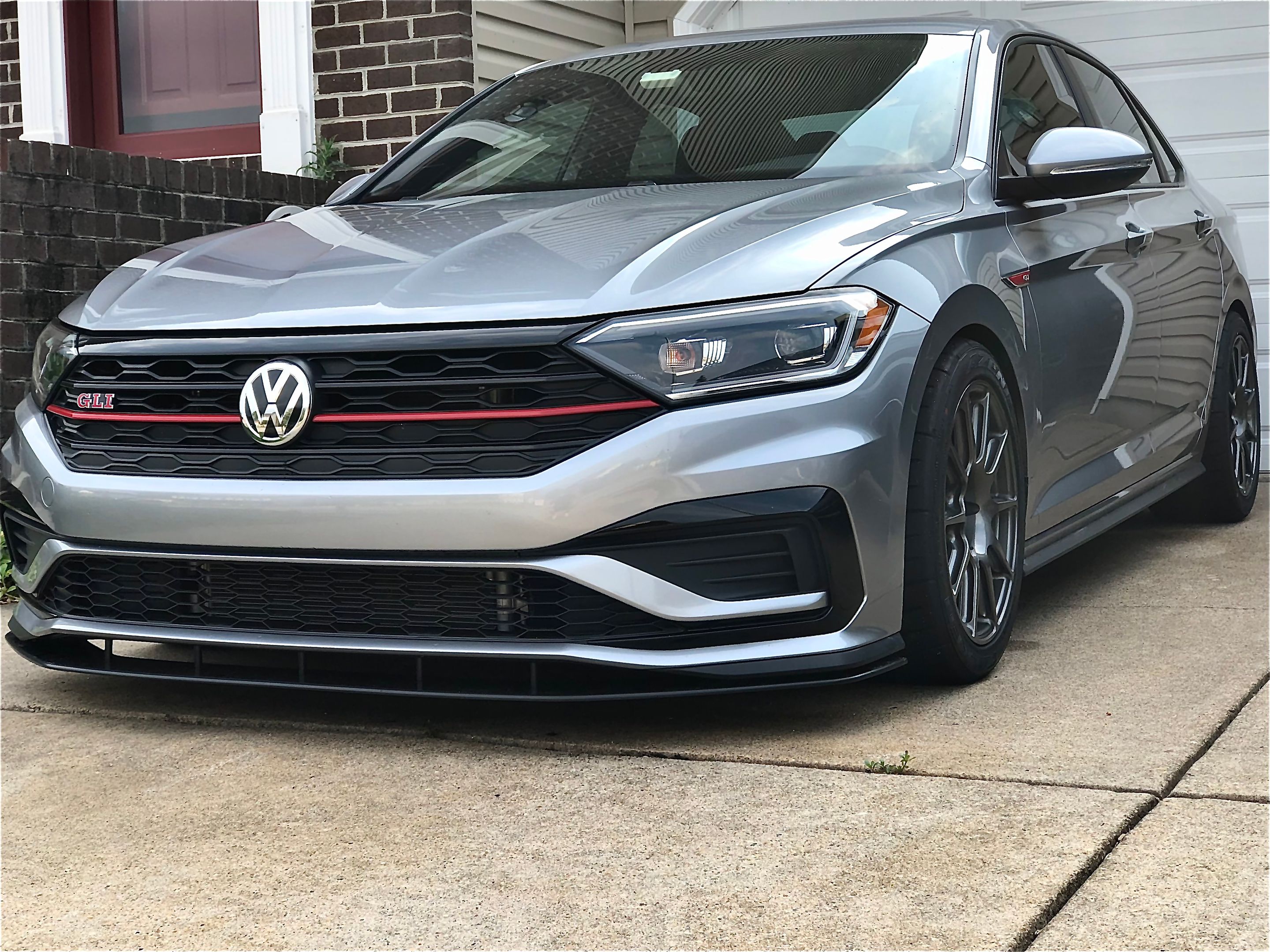 Grey VW MK7 GLI with 17" SM-10 Apex wheels in Anthracite