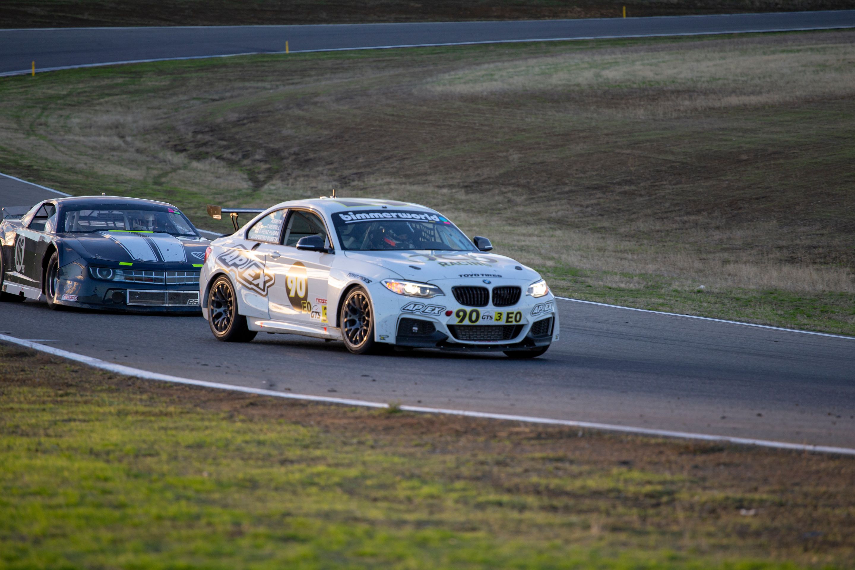 White BMW F22 Coupe 2 Series with 18" EC-7 Apex wheels in Anthracite