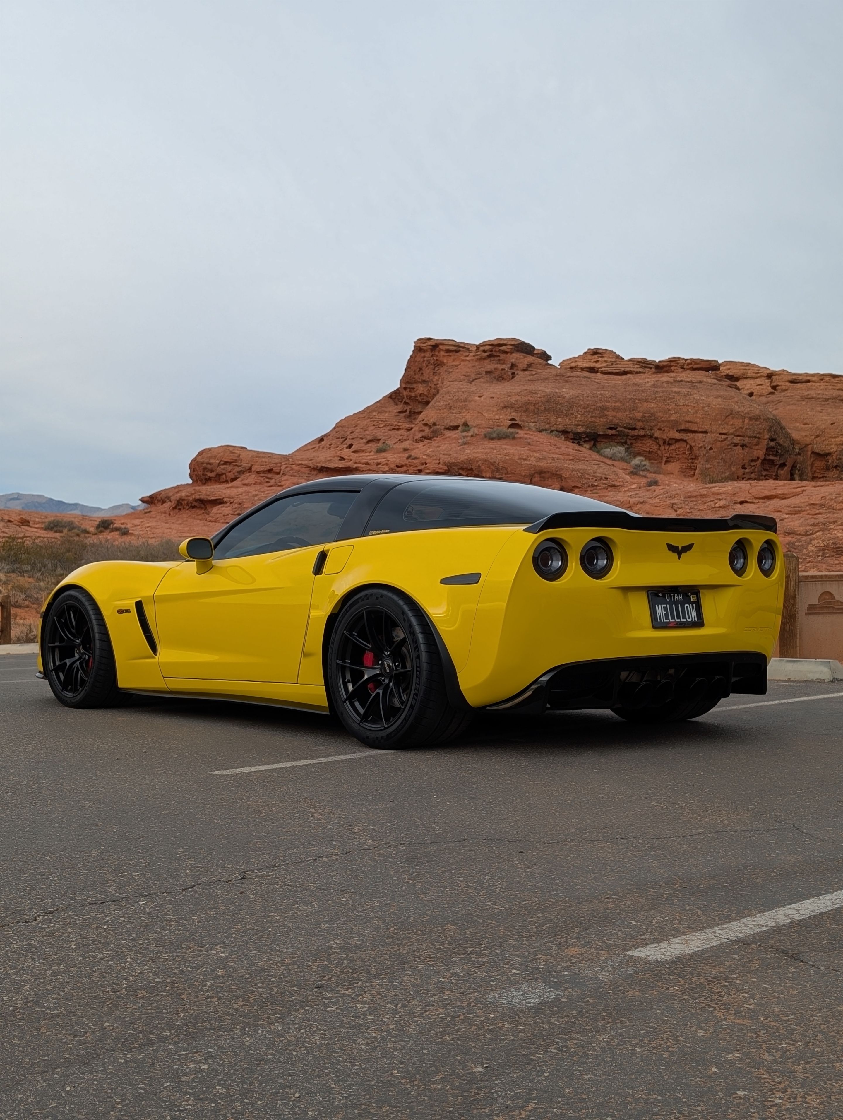 Yellow Chevrolet C6 Corvette Z06 with 19" VS-5RS Apex wheels in Satin Black