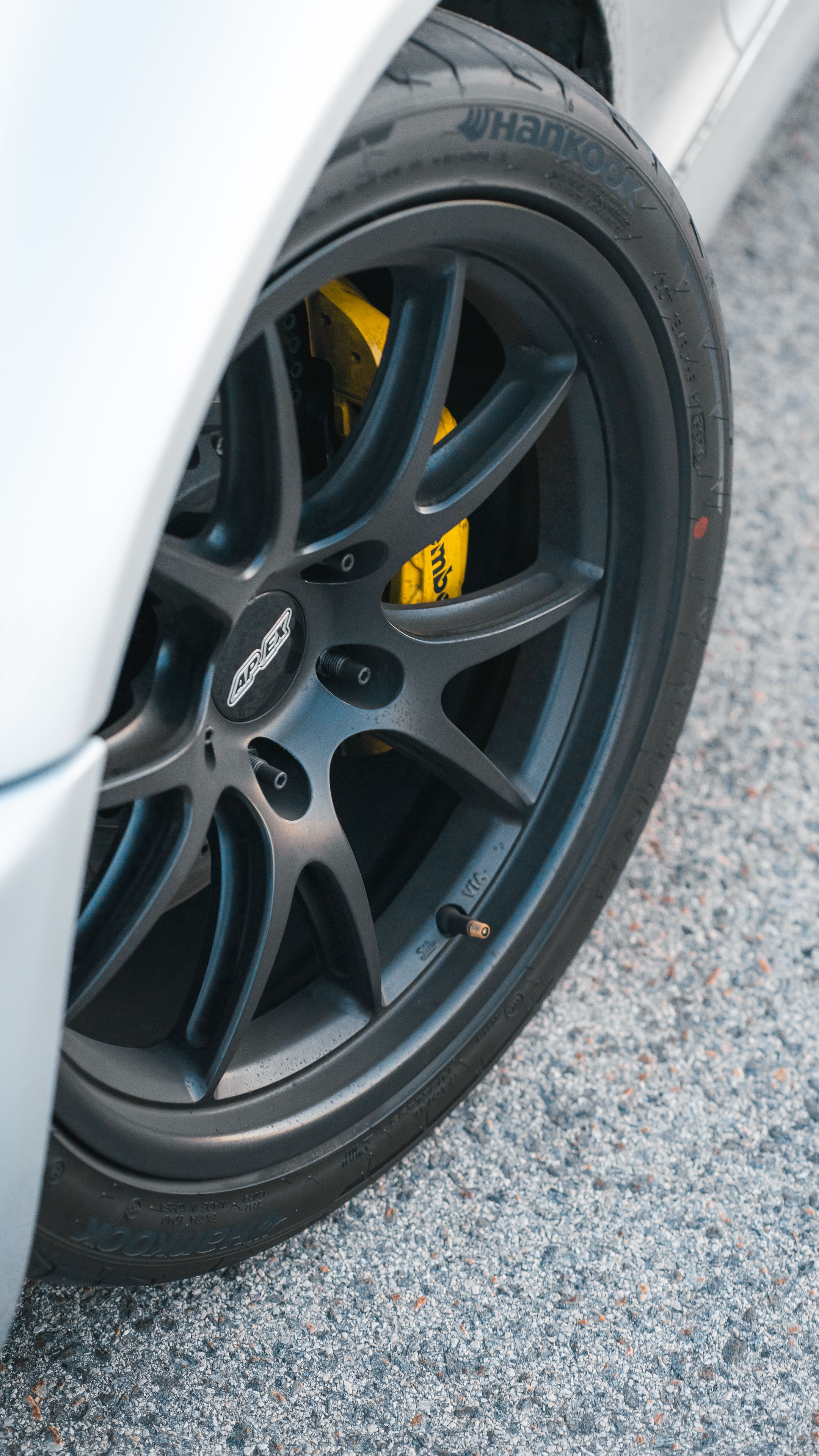 Silver BMW E46 M3 with 18" FL-5 Apex wheels in Satin Black