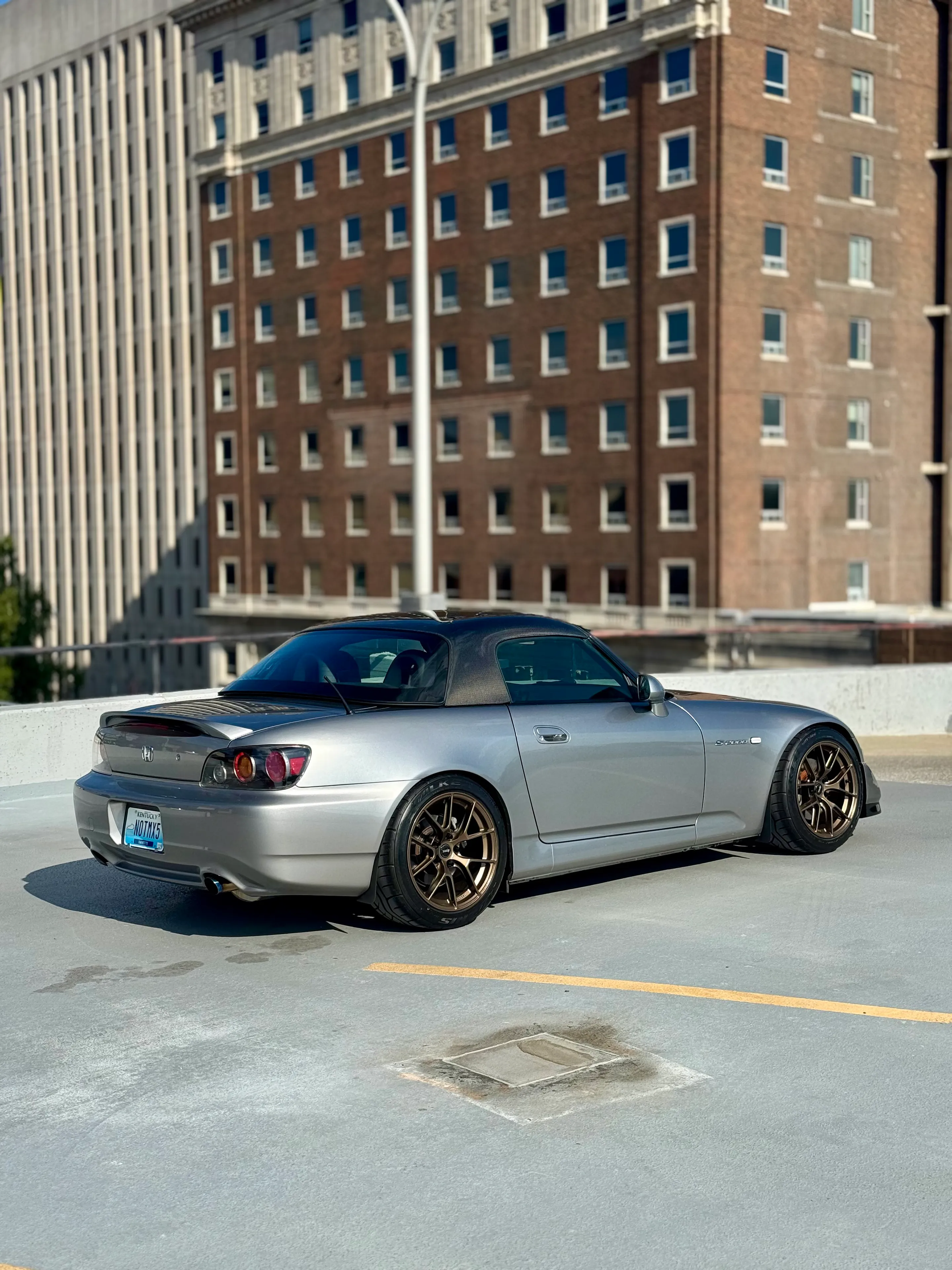 Silver Honda S2000 with 17" VS-5 Apex wheels in Satin Bronze