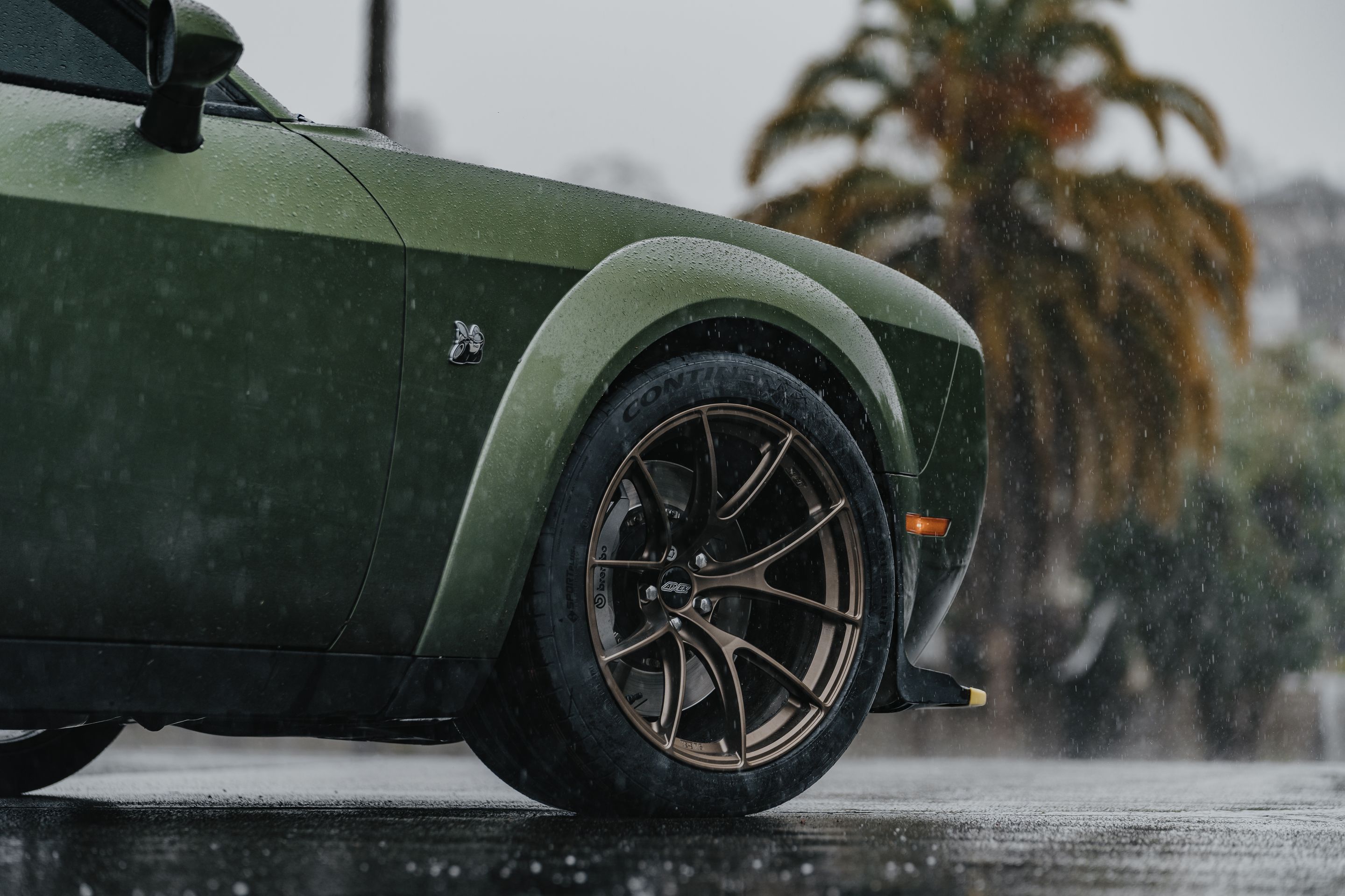 Green Dodge Challenger R/T Scat Pack Widebody with 20" VS-5RS Apex wheels in Satin Bronze