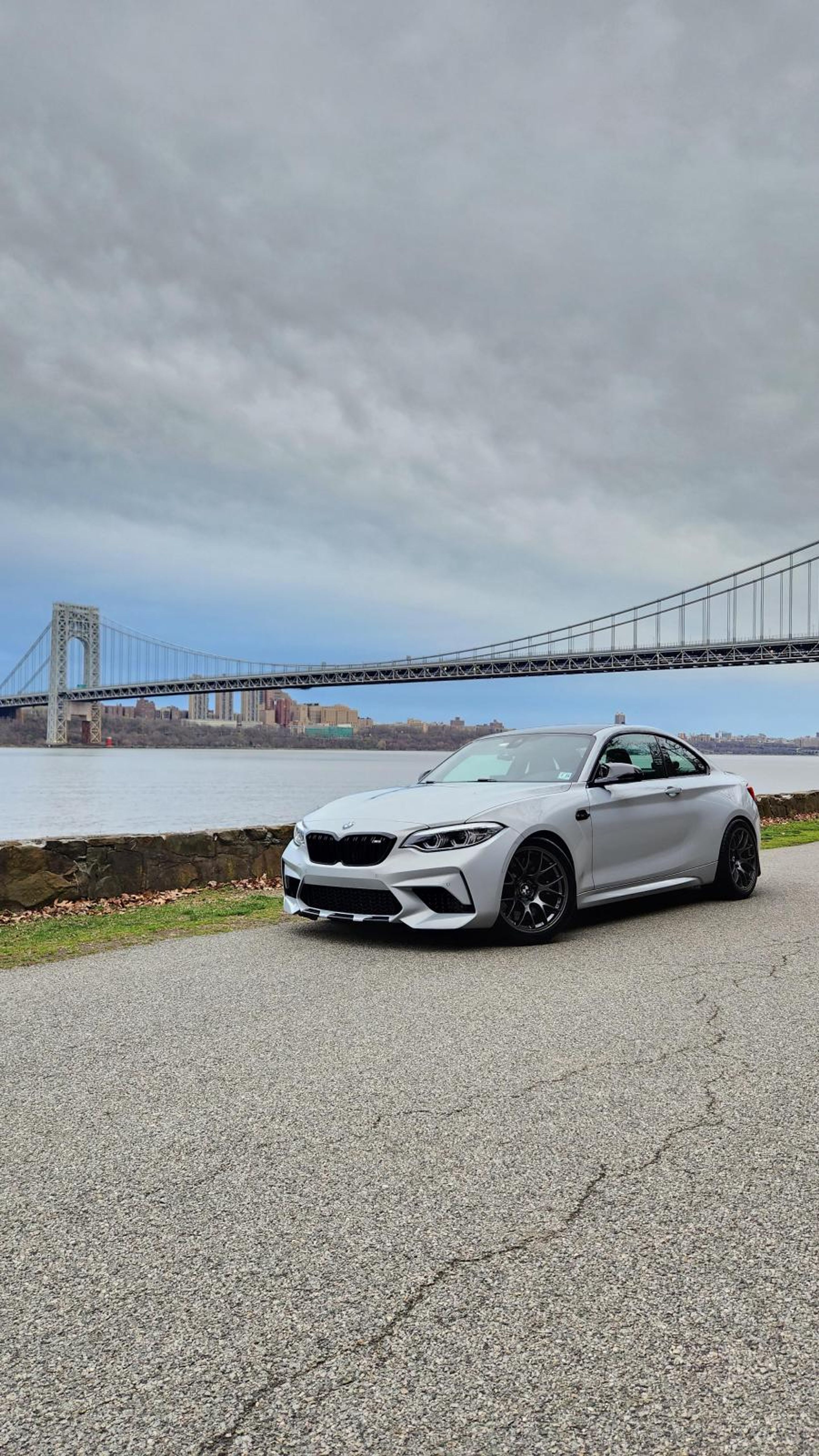 Silver BMW F87 M2 with 18" EC-7 Apex wheels in Anthracite