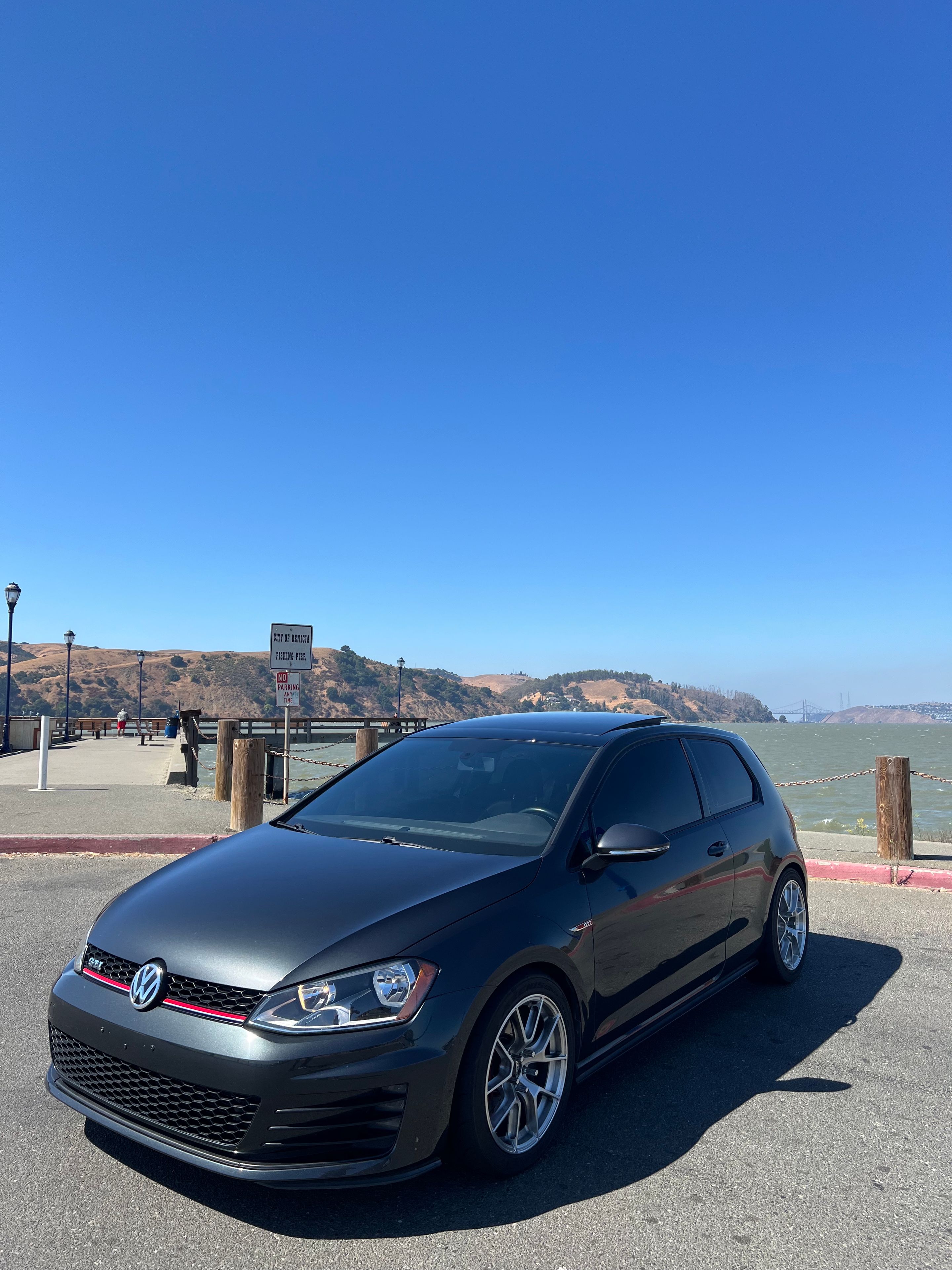 Grey VW MK7 GTI with 17" VS-5RS Apex wheels in Brushed Clear