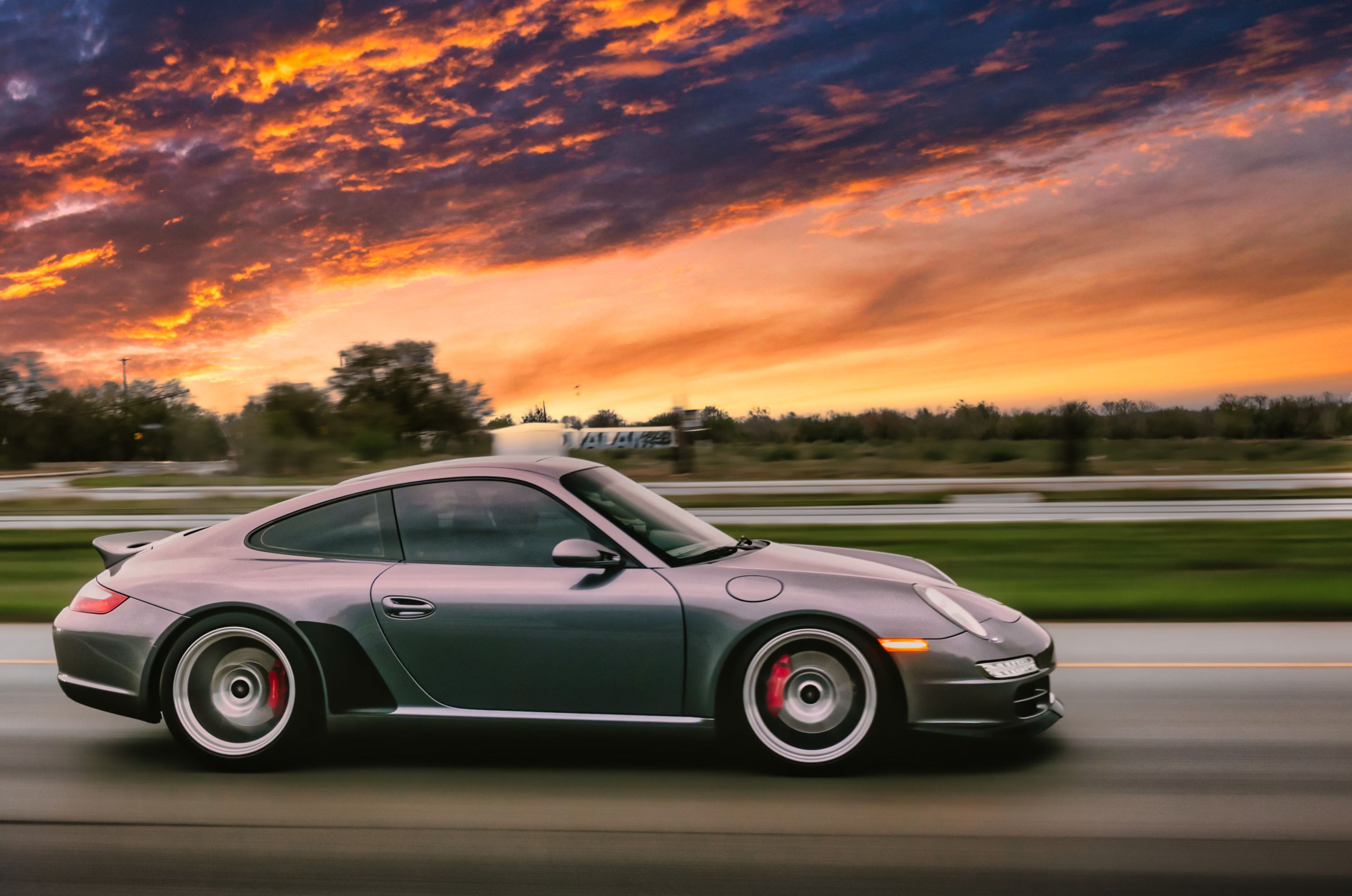 Grey Porsche 911 997 Carrera S with 19" VS-5RS Apex wheels in Brushed Clear