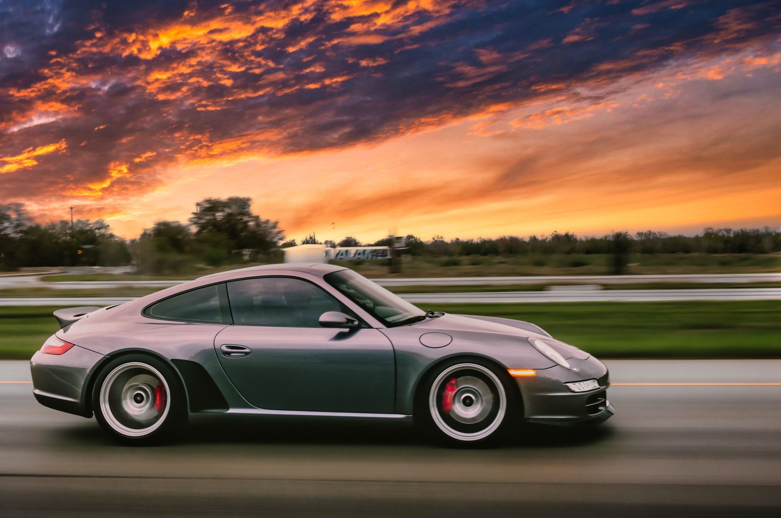 Grey Porsche 911 997 Carrera S with 19" VS-5RS Apex wheels in Brushed Clear