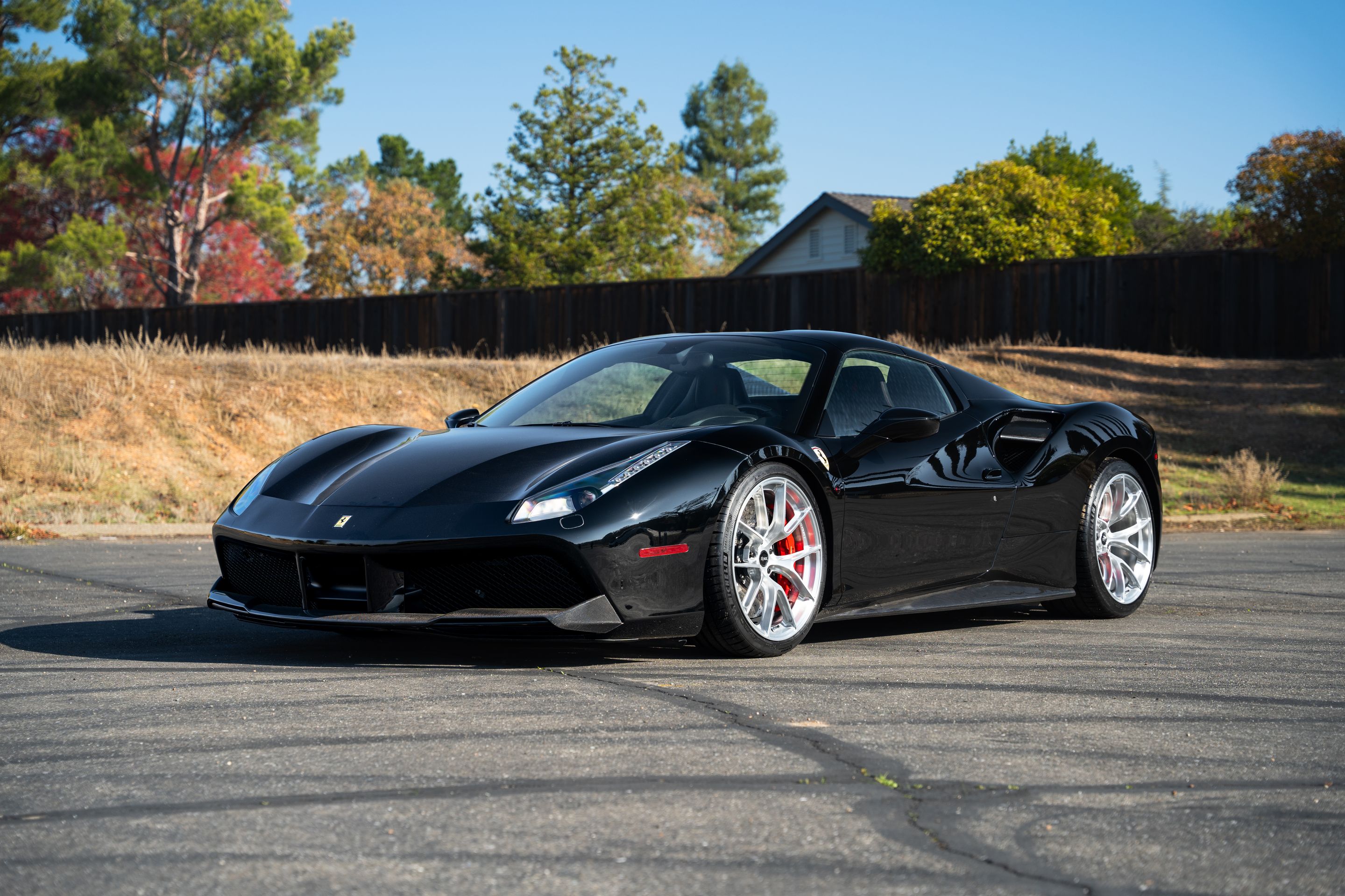 Black Ferrari 488 with 20" VS-5RS Apex wheels in Brushed Clear