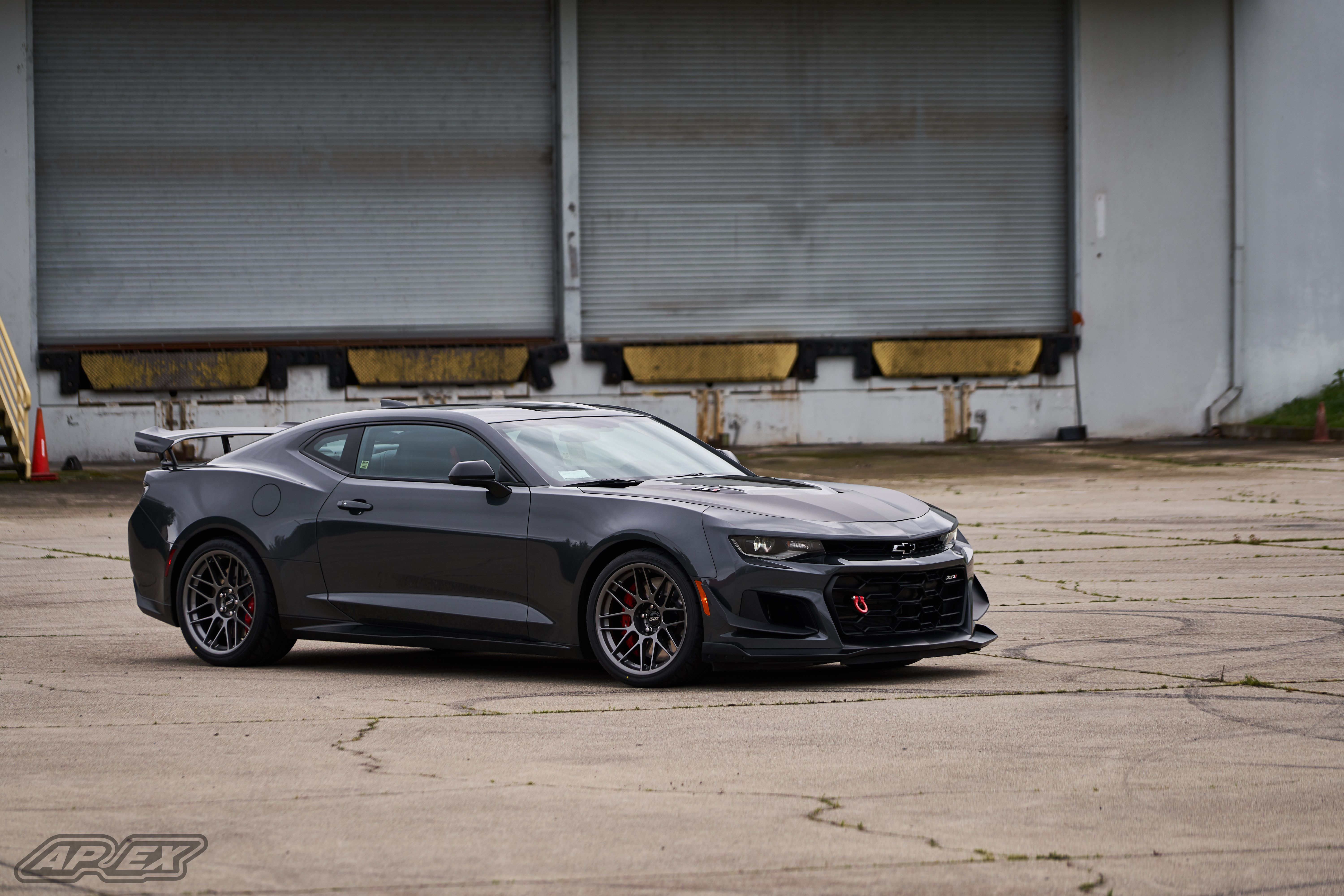 Chevrolet 6th Gen Camaro ZL1 1LE with 19