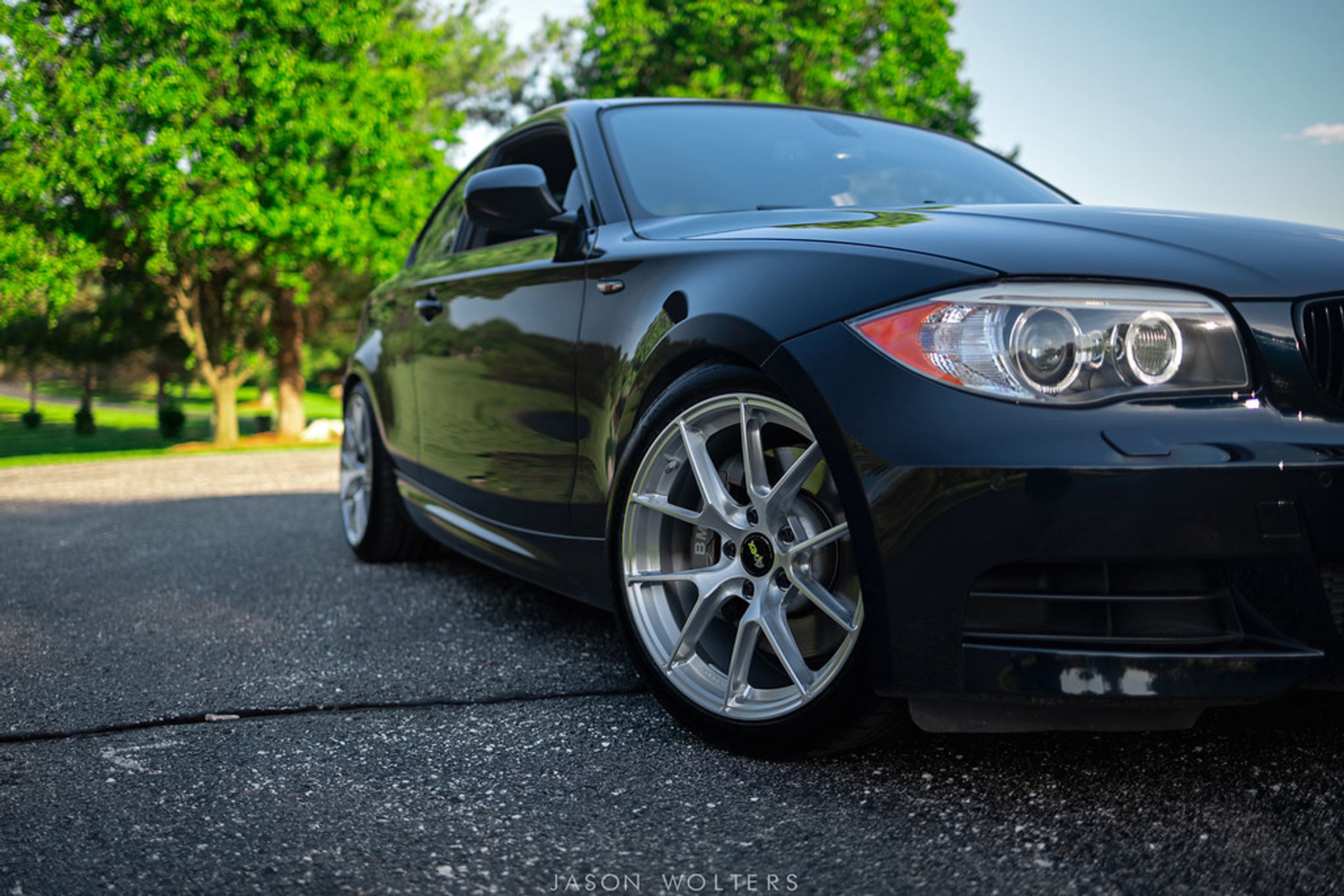 Black BMW E82 Coupe 1 Series with 18" VS-5RS Apex wheels in Brushed Clear