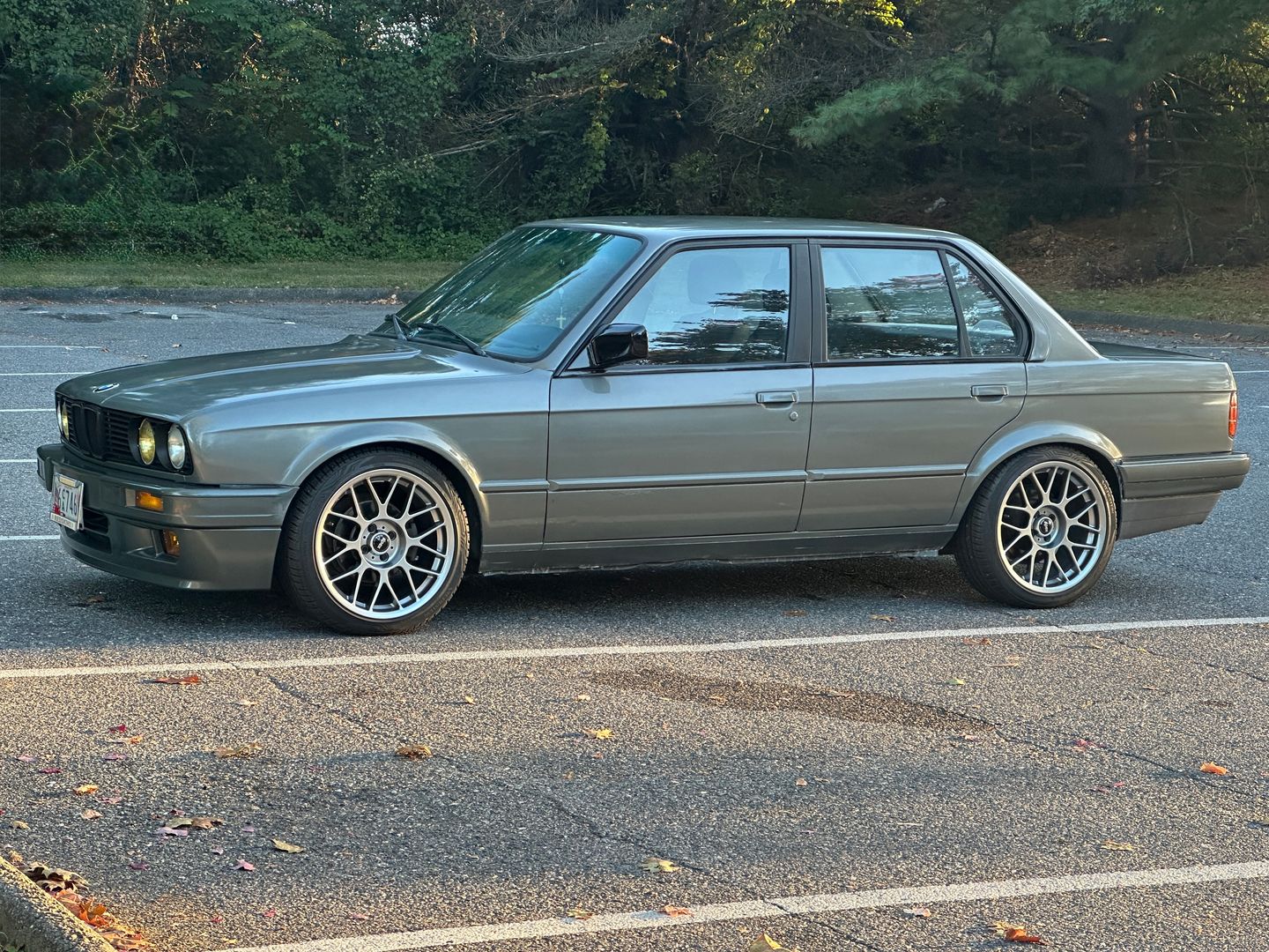 BMW E30 3 Series with 17
