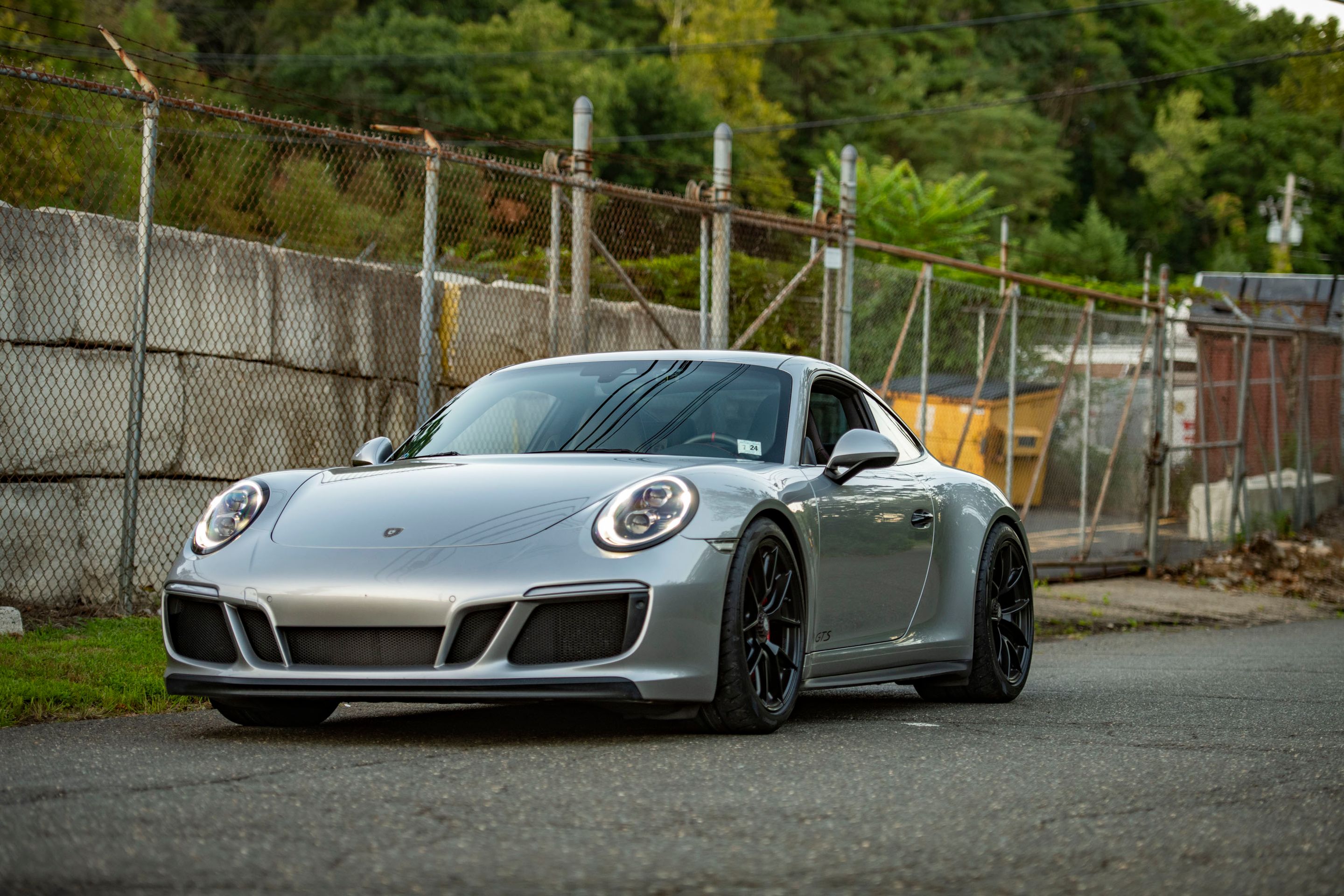 Grey Porsche 911 991.2 Carrera GTS with 19" VS-5RS Apex wheels in Satin Black