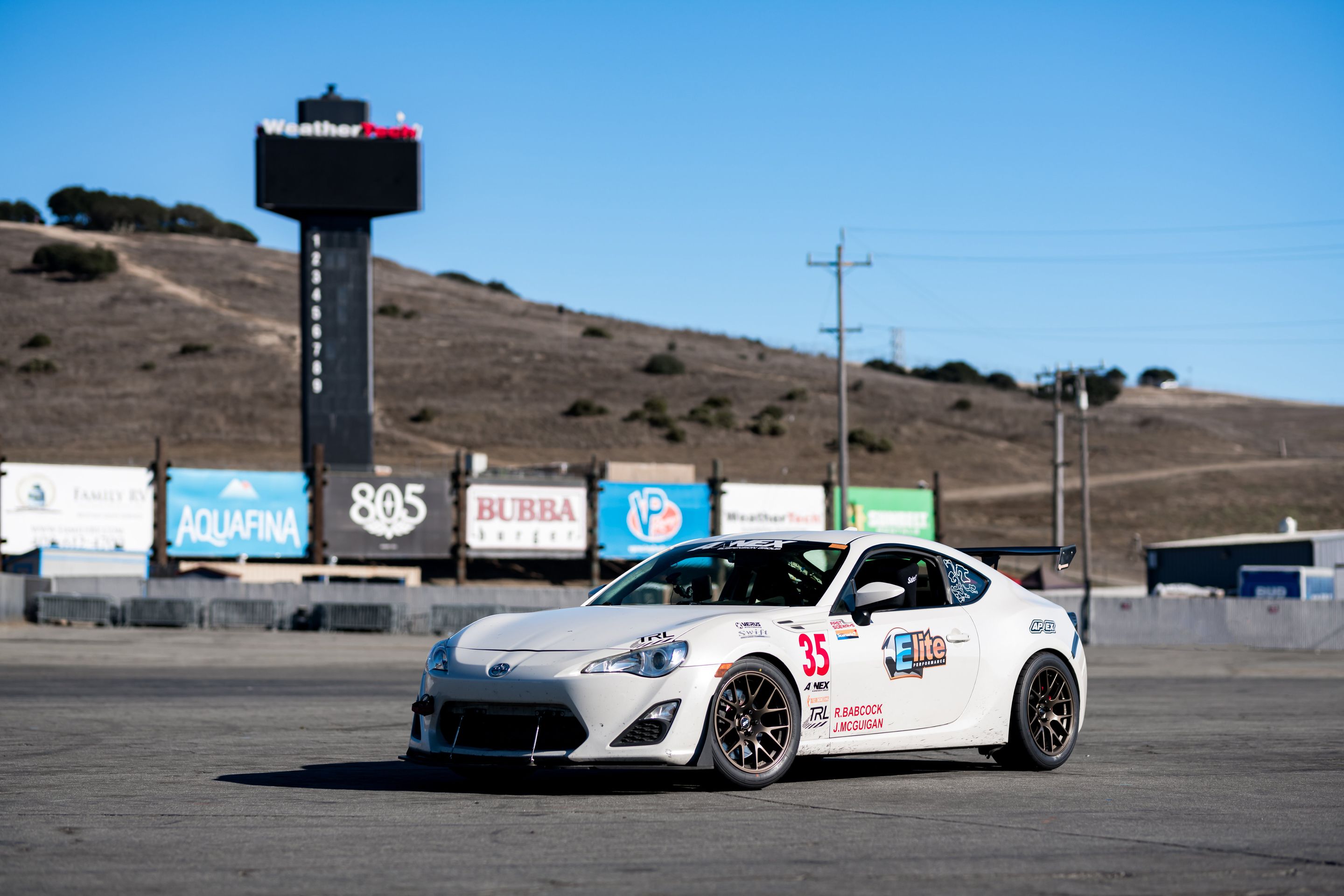 White Scion FR-S with 17" EC-7R Apex wheels in Satin Bronze