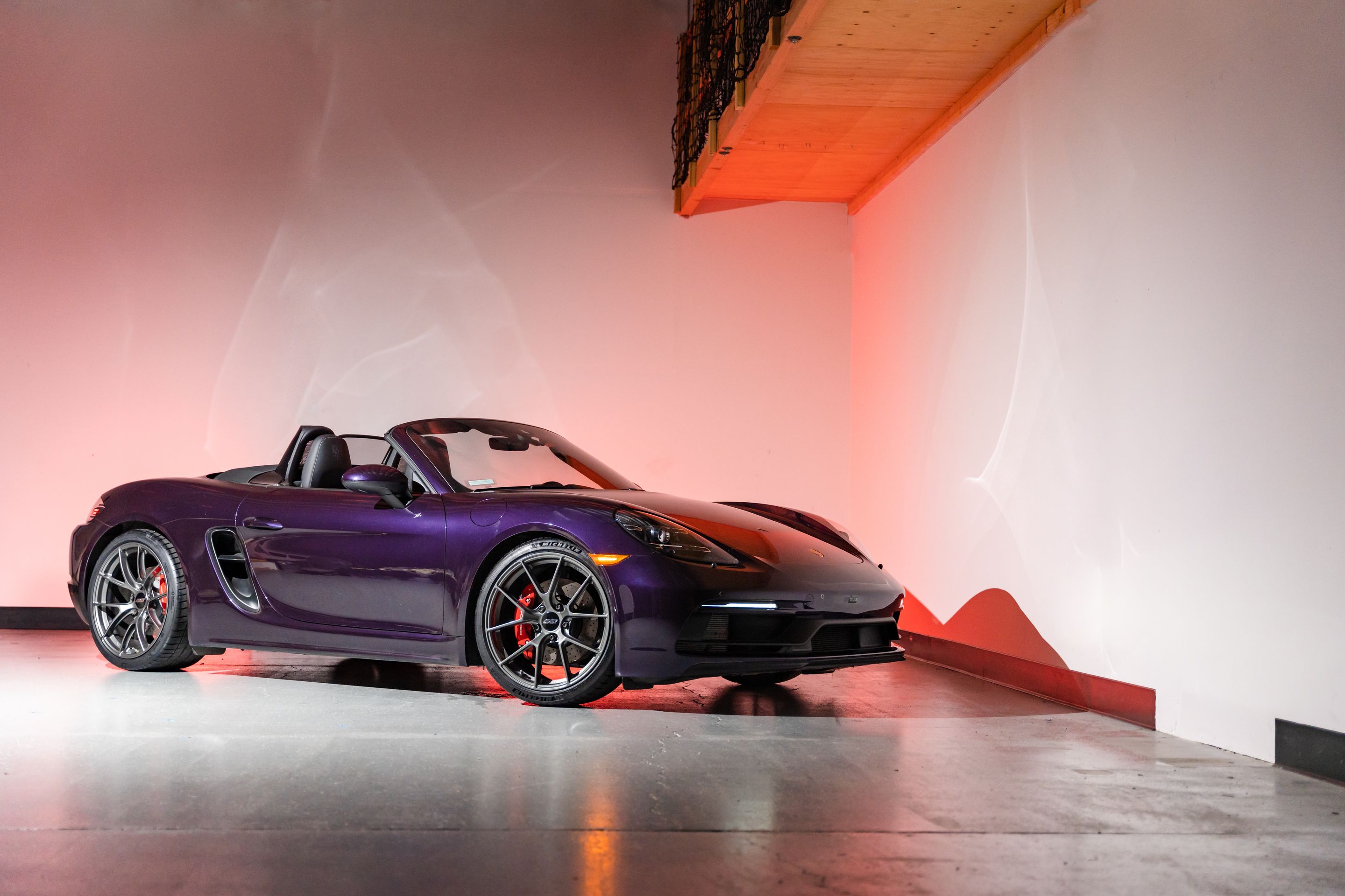Purple Porsche 718 Boxster GTS 4.0L with 20" VS-5RS Apex wheels in Anthracite