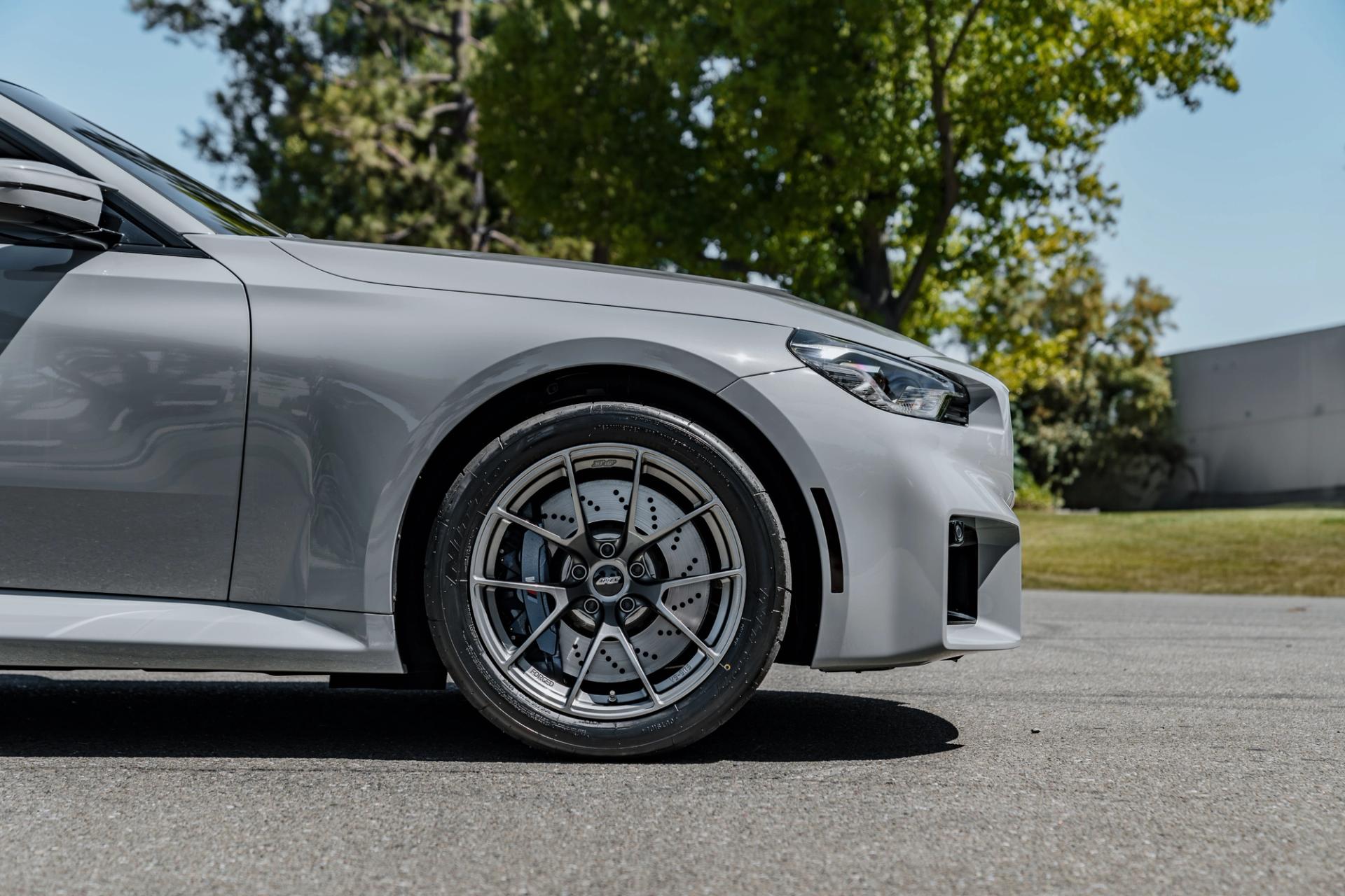 BMW G87 M2 with 18" VS-5RS in Anthracite