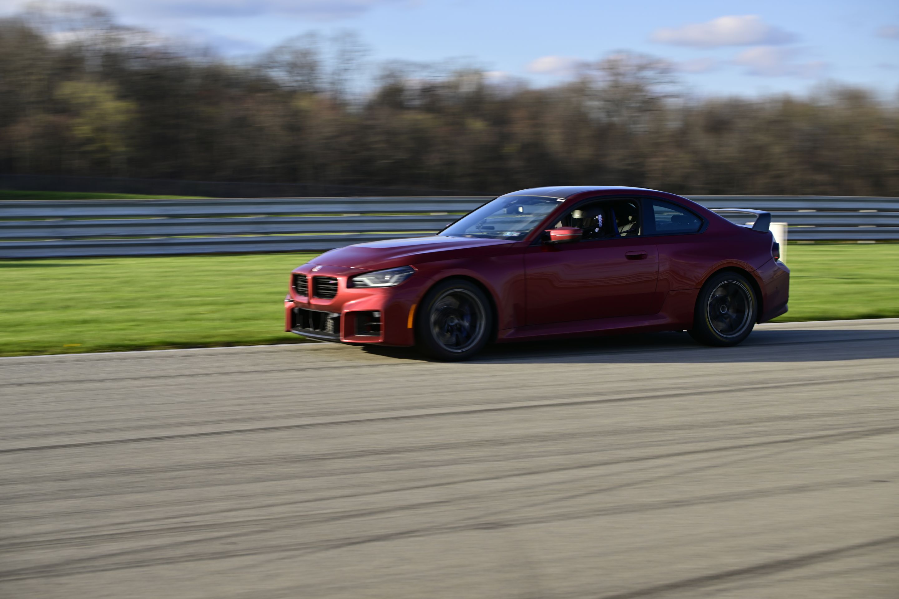 Red BMW G87 M2 with 18" VS-5RS Apex wheels in Anthracite