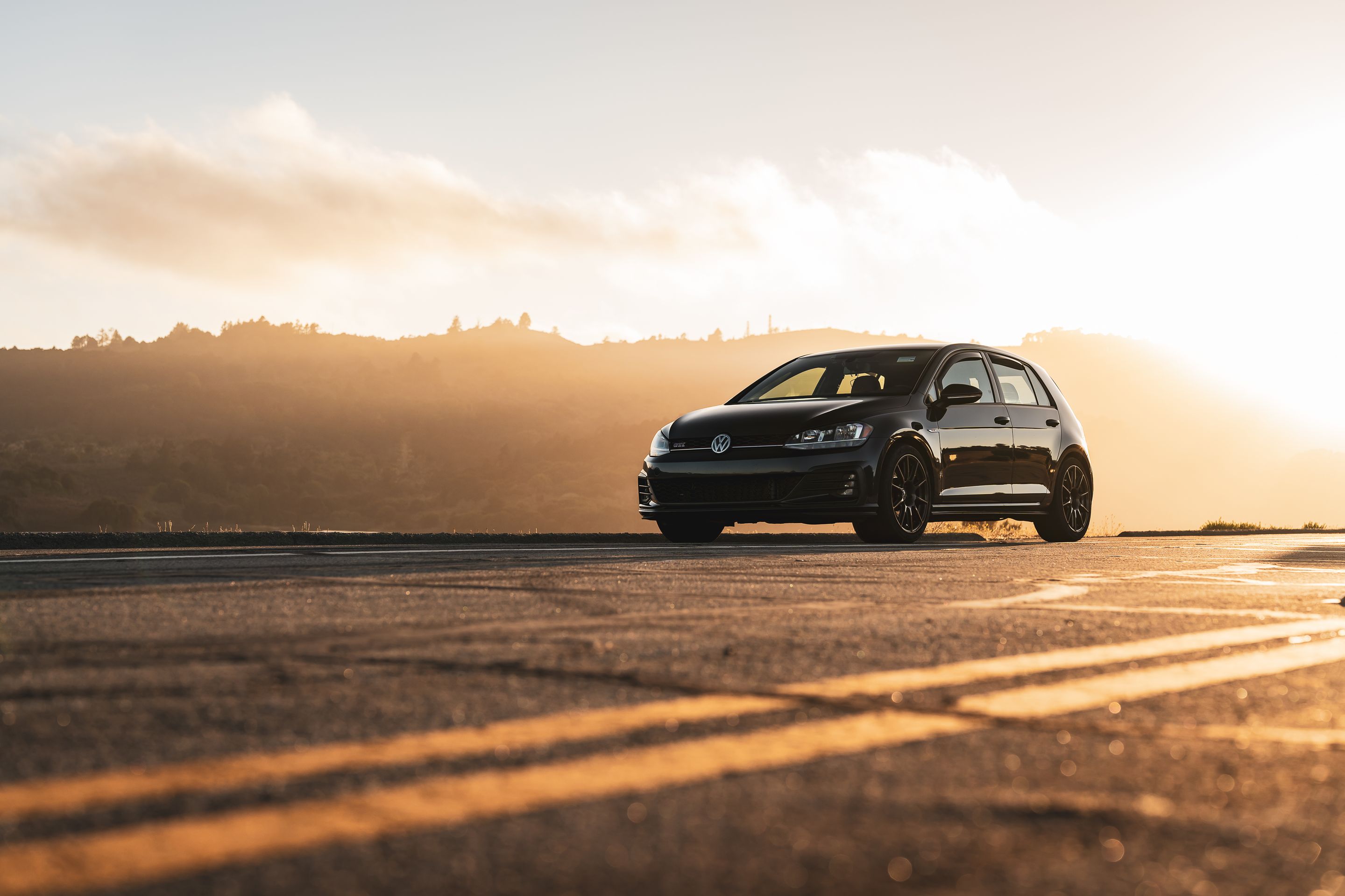 Black VW MK7 GTI with 17" SM-10 Apex wheels in Anthracite