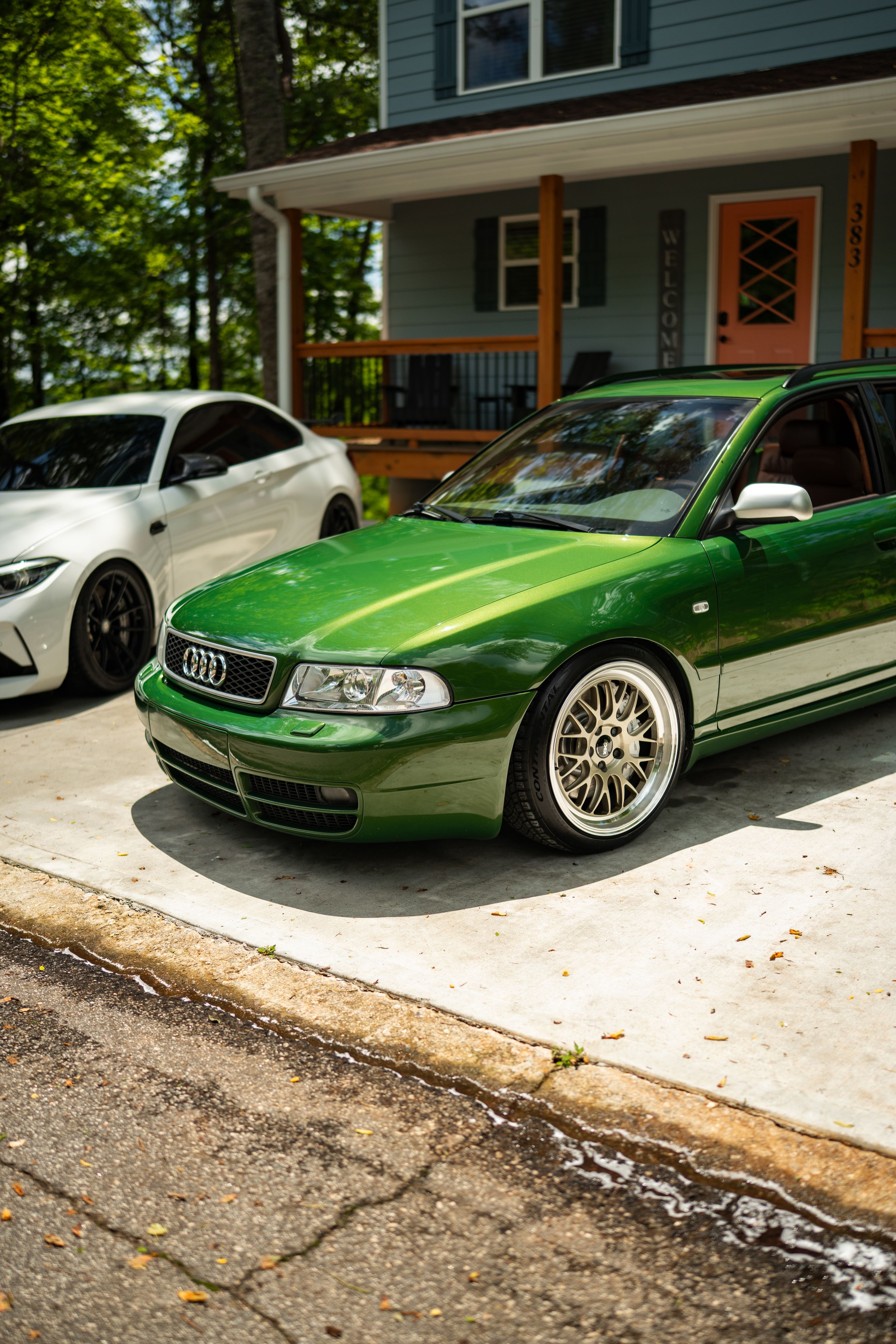 Green Audi B5 S4 Avant/Wagon with 18" ML-10RT Apex wheels in Machined Lip Gloss Motorsport Gold