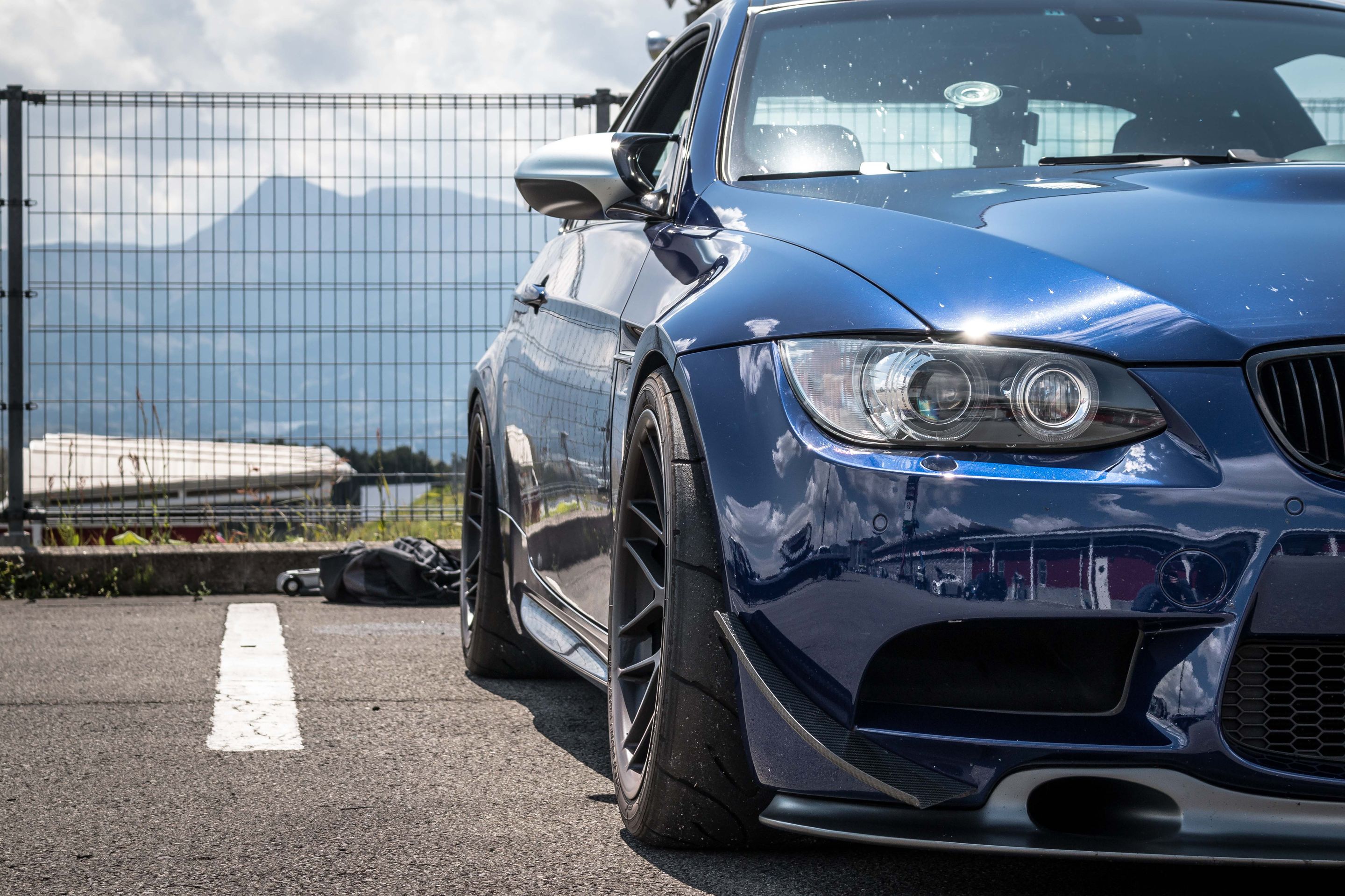 Blue BMW E92 Coupe M3 with 18" ARC-8 Apex wheels in Satin Black