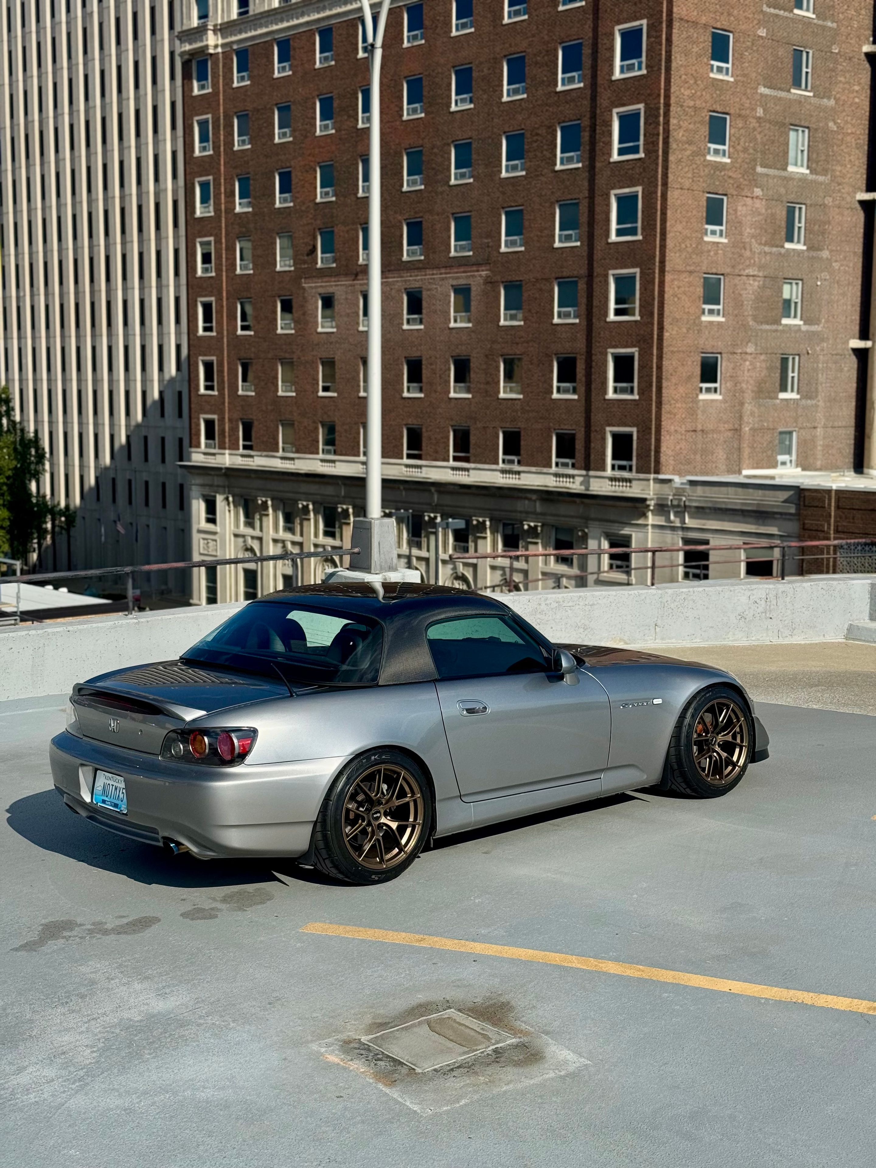 Silver Honda S2000 with 17" VS-5 Apex wheels in Satin Bronze