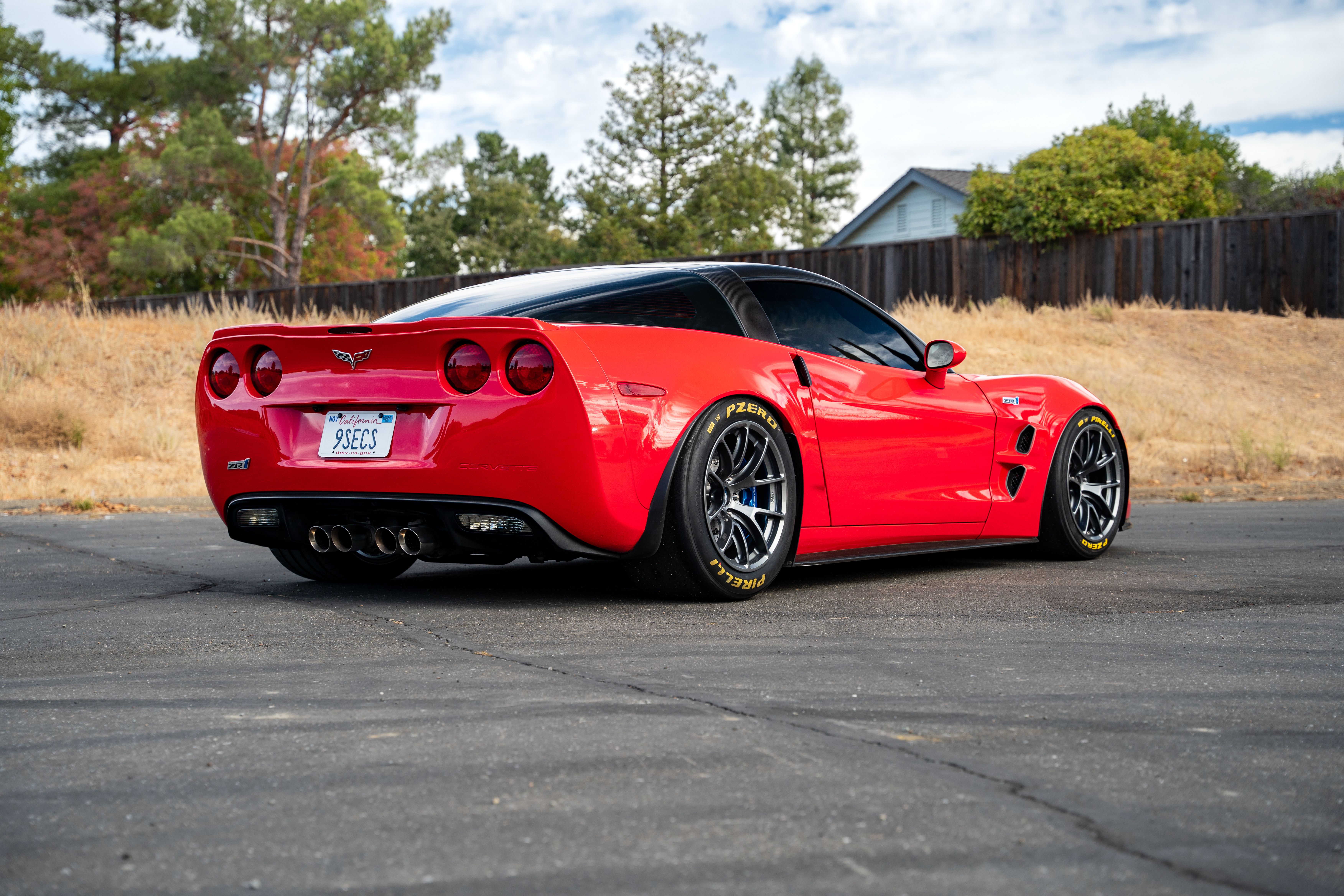 C65 レッド The C6-Based 860hp Bennett Coachworks ZX-1 Has Enthusiasts