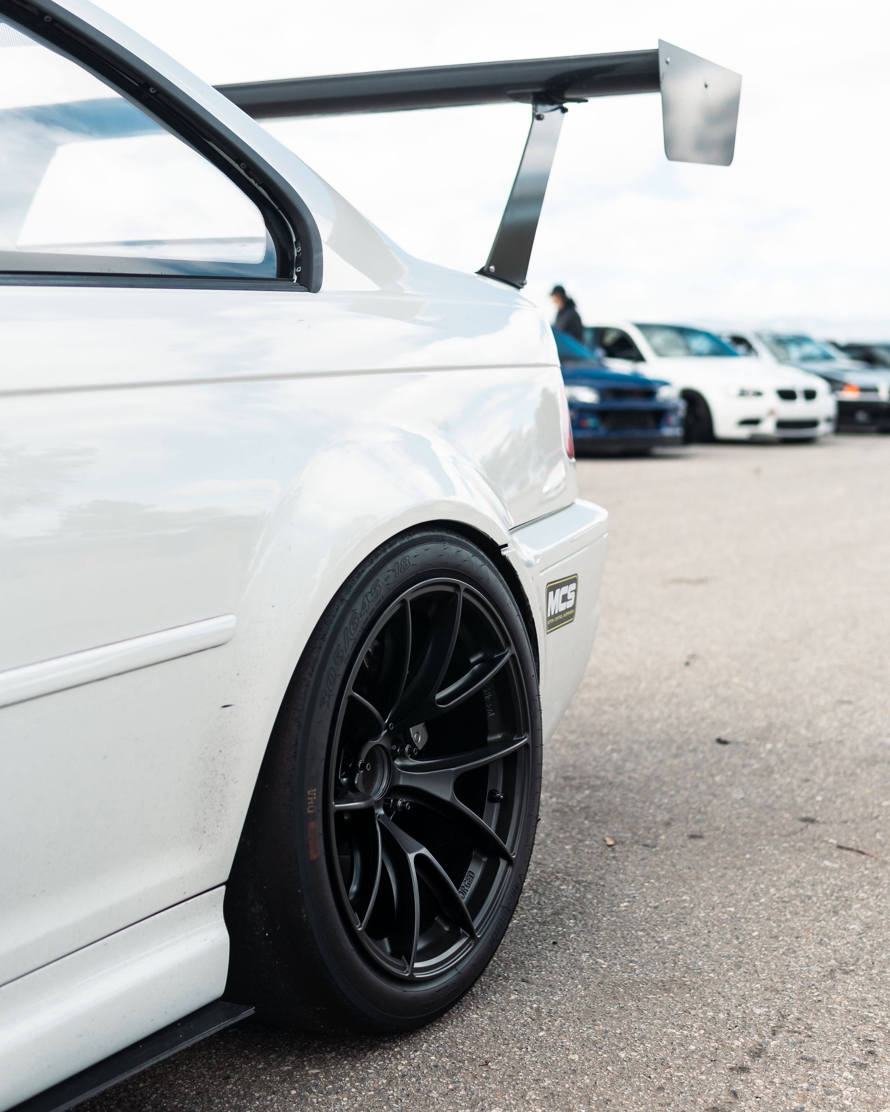White BMW E46 M3 with 18" VS-5RS Apex wheels in Satin Black