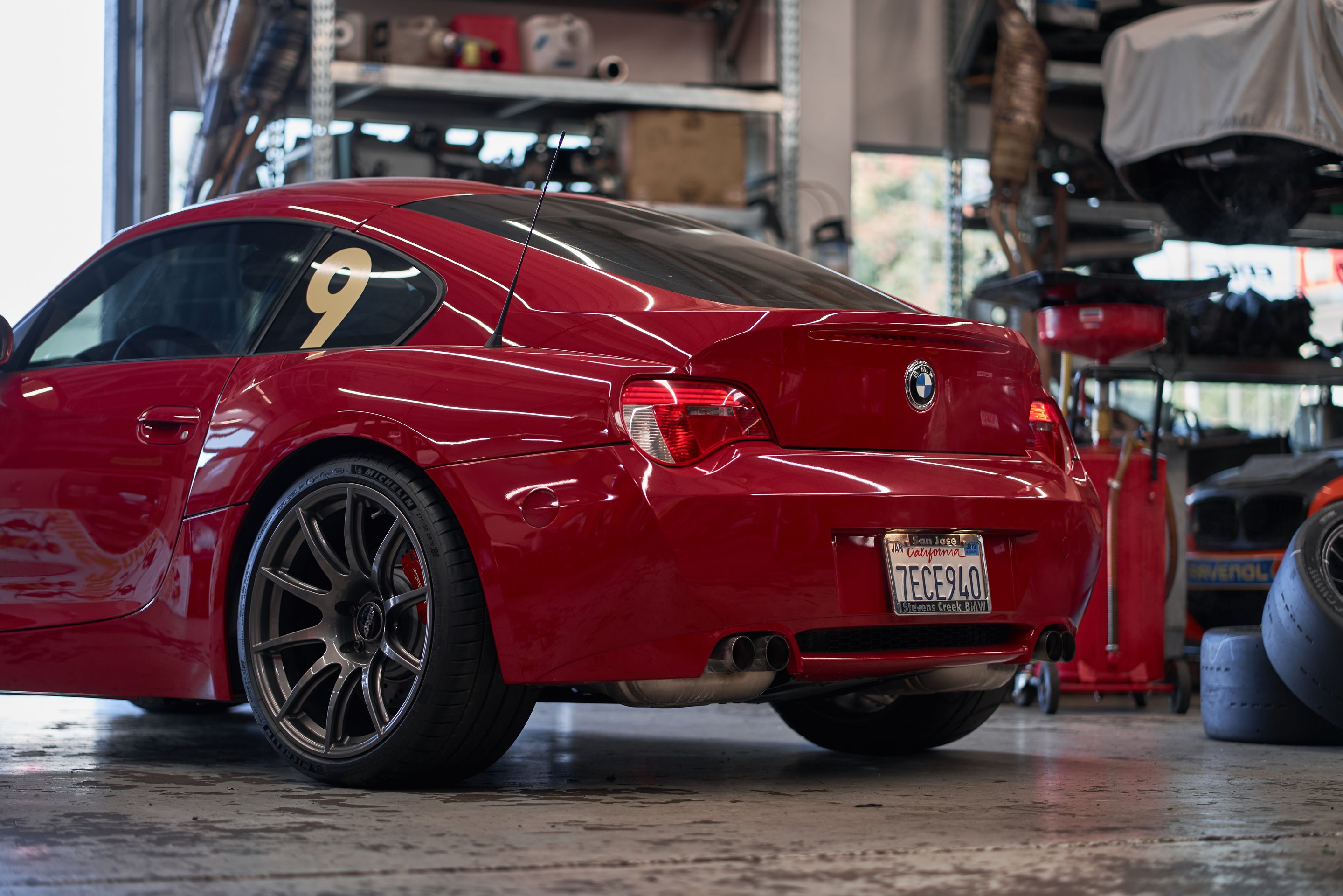 Red BMW E86 Coupe Z4 M with 19" SM-10 Apex wheels in Anthracite