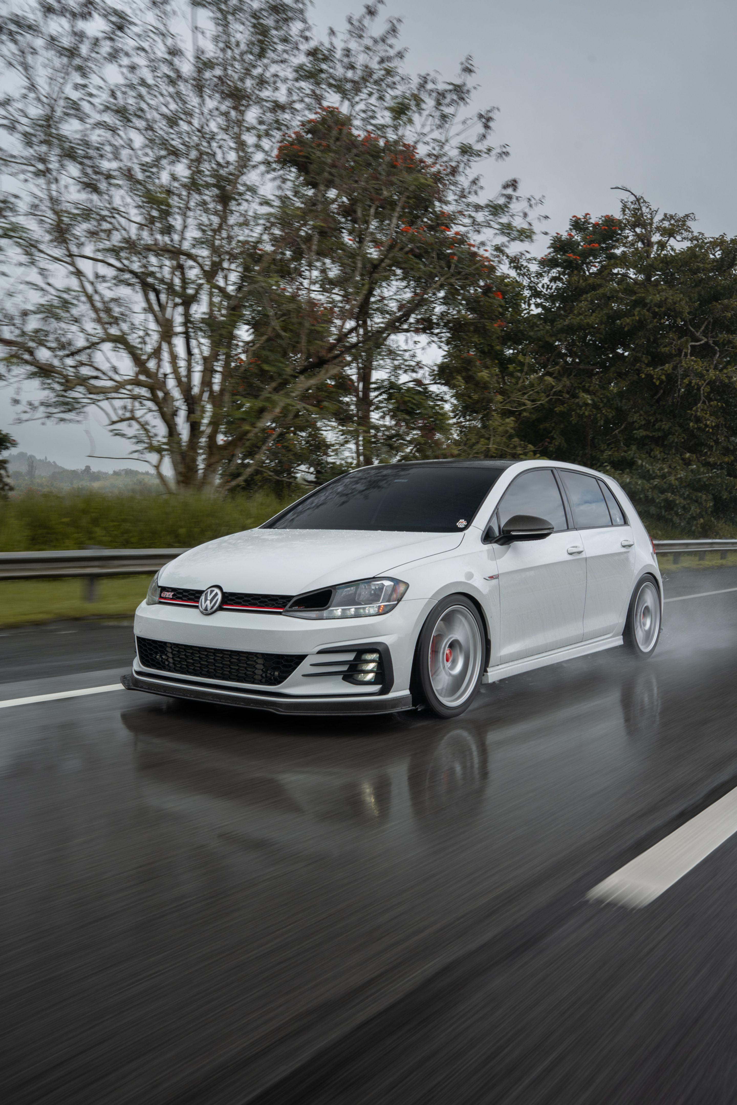 White VW MK7 GTI with 18" SM-10 Apex wheels in Race Silver