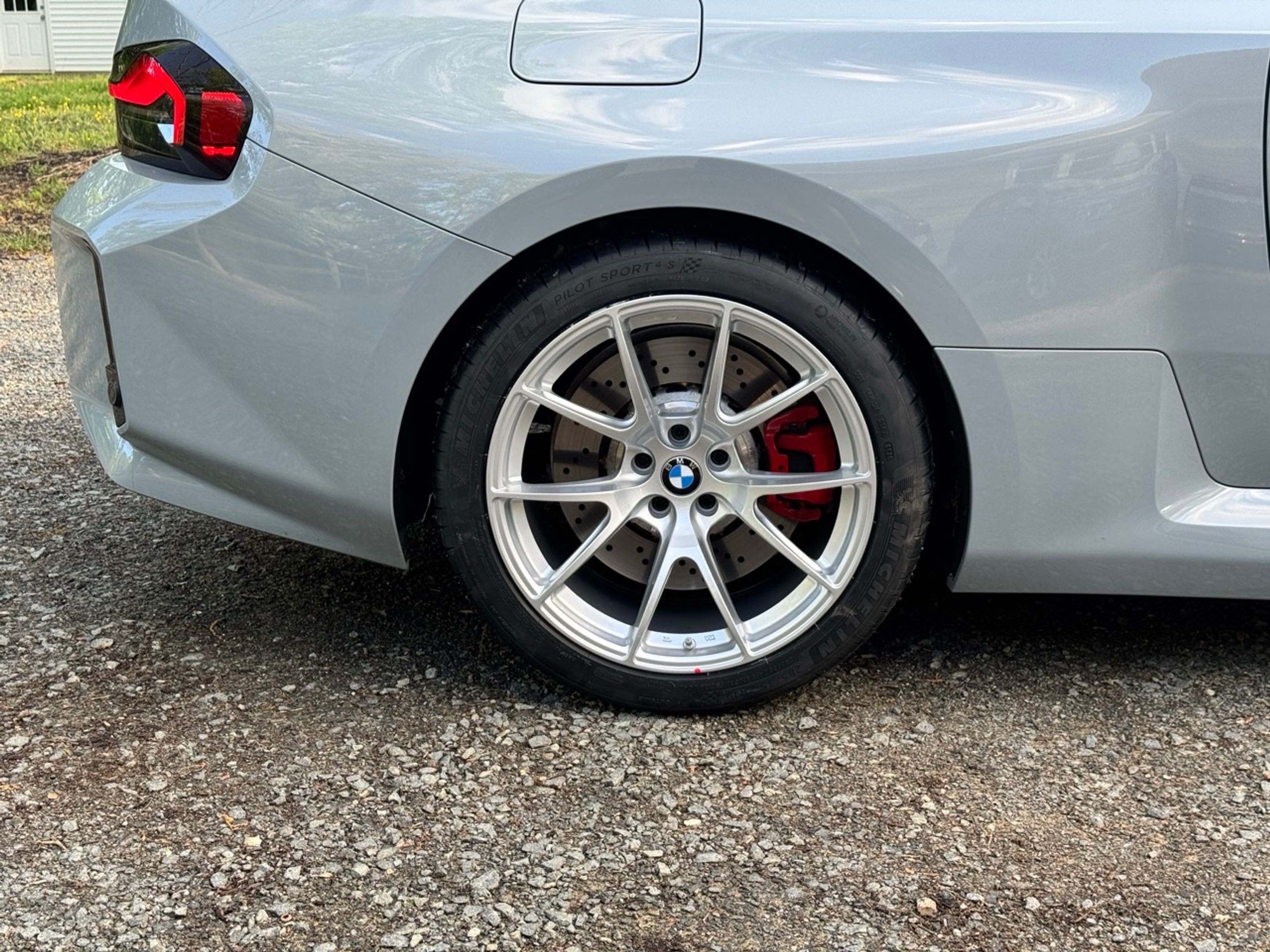 Grey BMW G87 M2 with 19" VS-5 Apex wheels in Race Silver