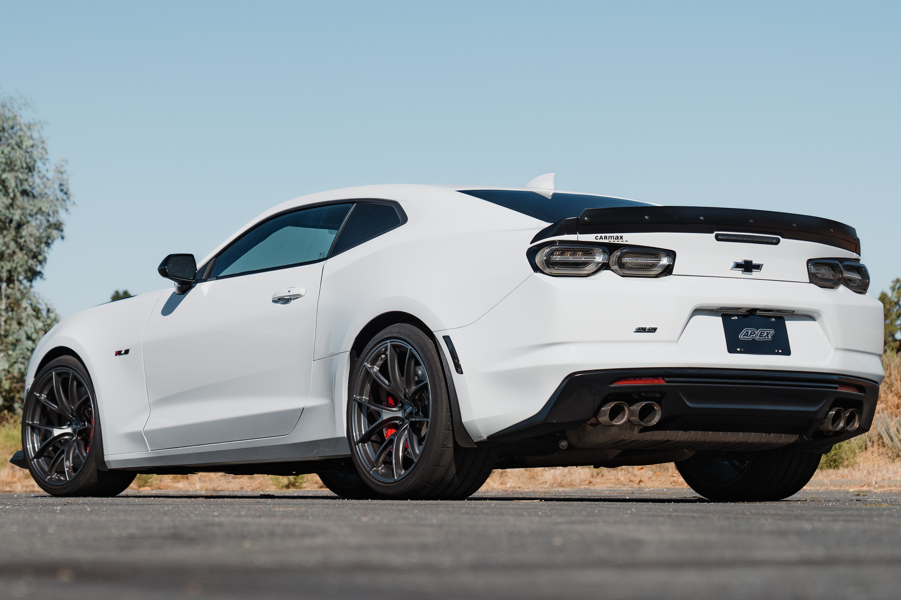 Chevrolet 6th Gen Camaro SS 1LE with 20