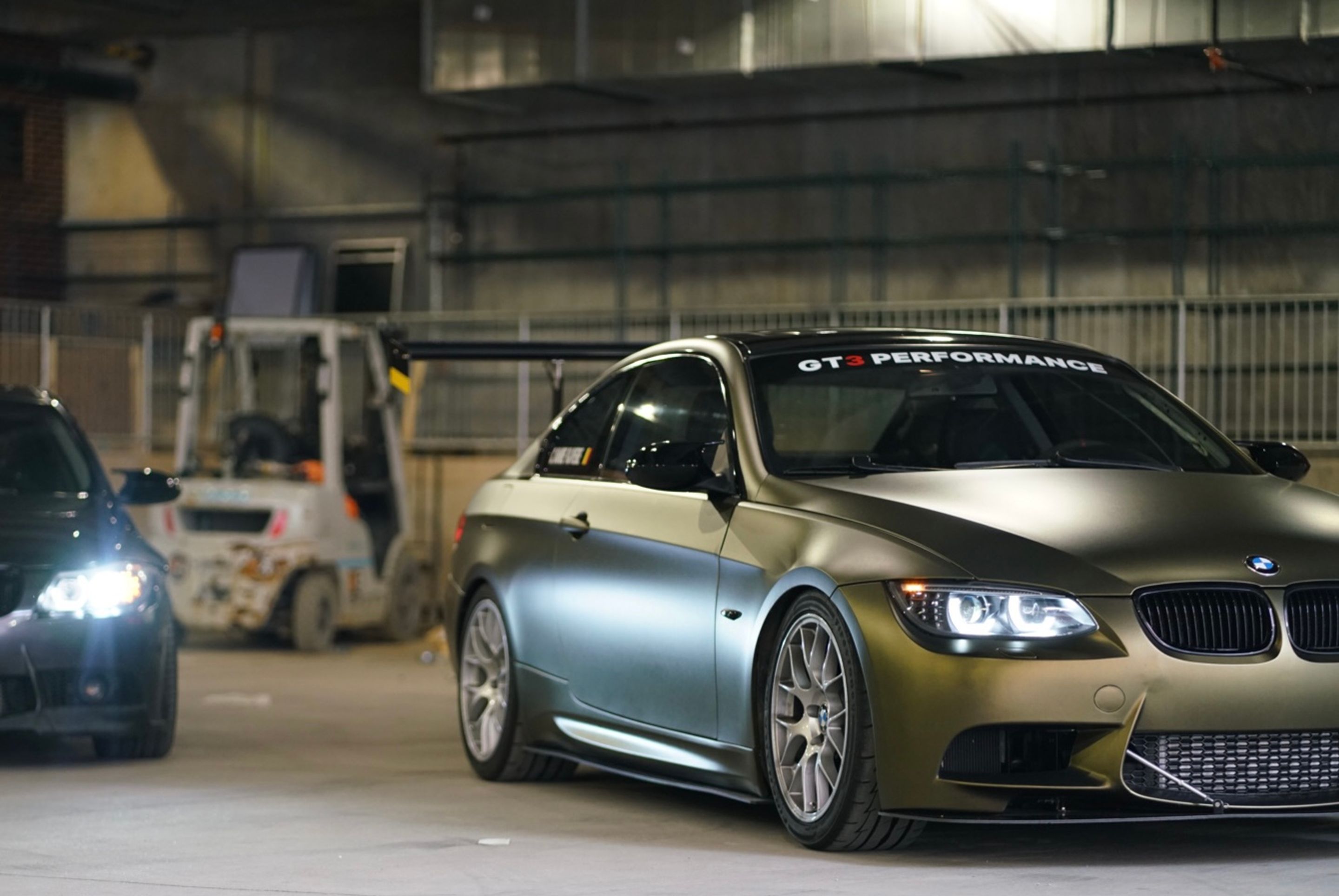 Brown BMW E92 Coupe 3 Series with 18" EC-7 Apex wheels in Race Silver