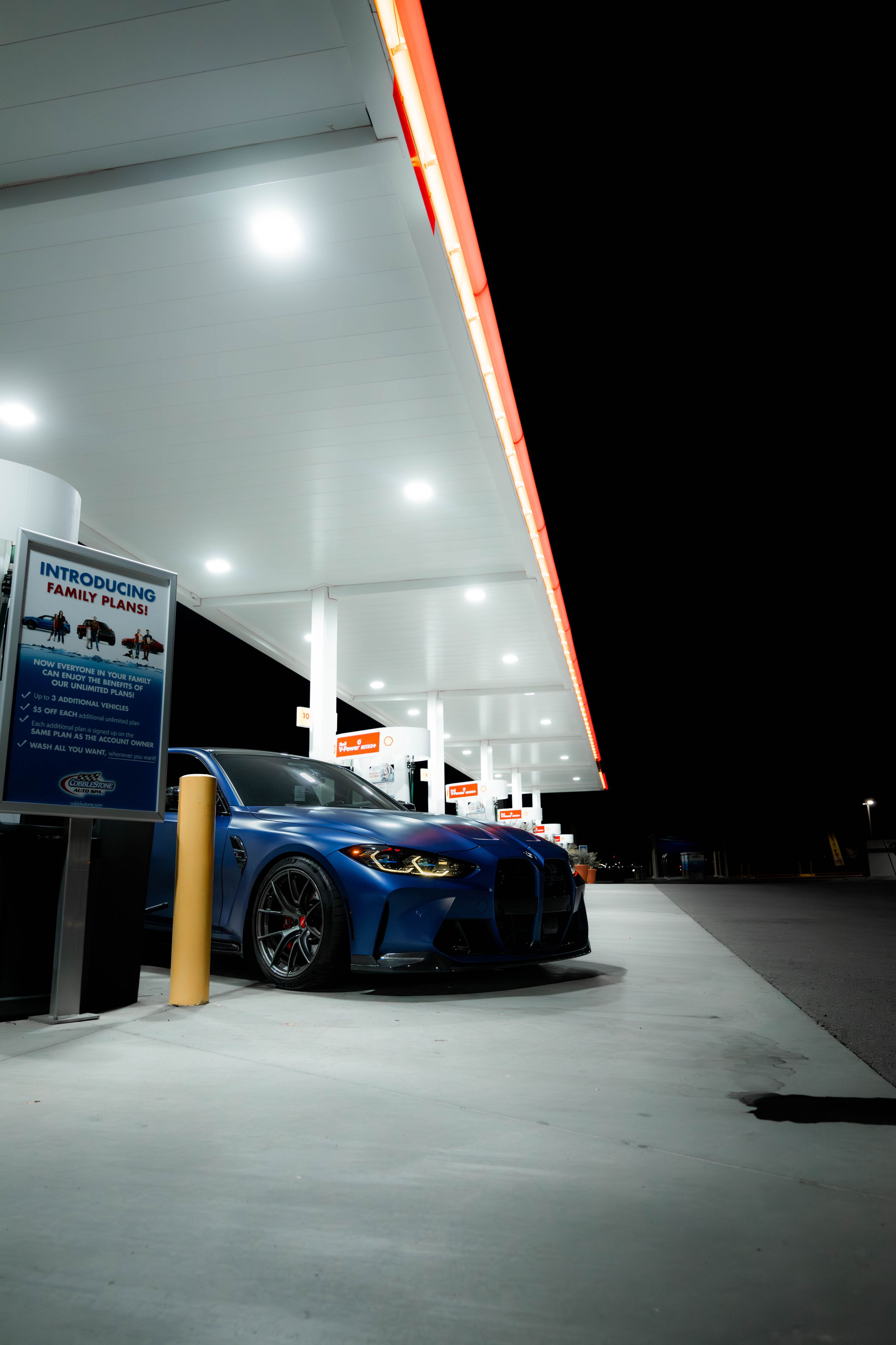 Blue BMW G80 M3 with 19" VS-5RS Apex wheels in Anthracite