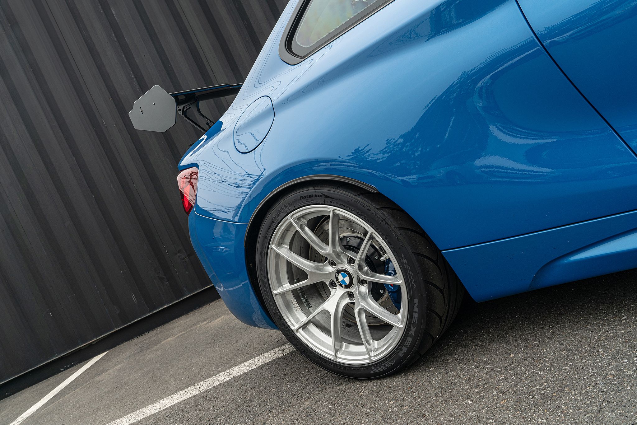 Blue BMW F87 M2 with 18" VS-5RS Apex wheels in Brushed Clear