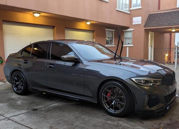 BMW G20 Sedan 3 Series with 19 VS-5RS in Satin Bronze on BMW G20