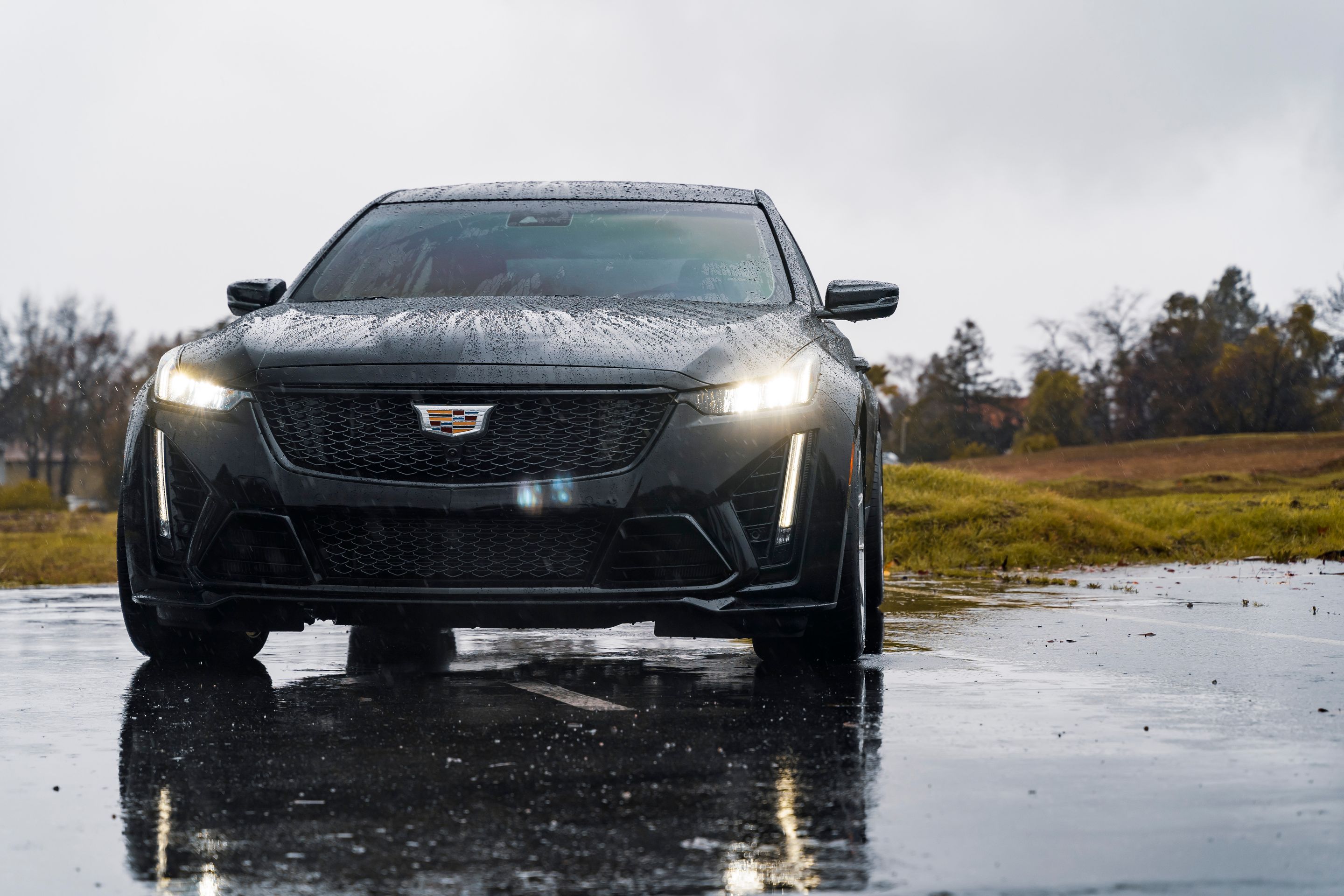 Black Cadillac CT5-V Blackwing with 19" VS-5RS Apex wheels in Brushed Clear