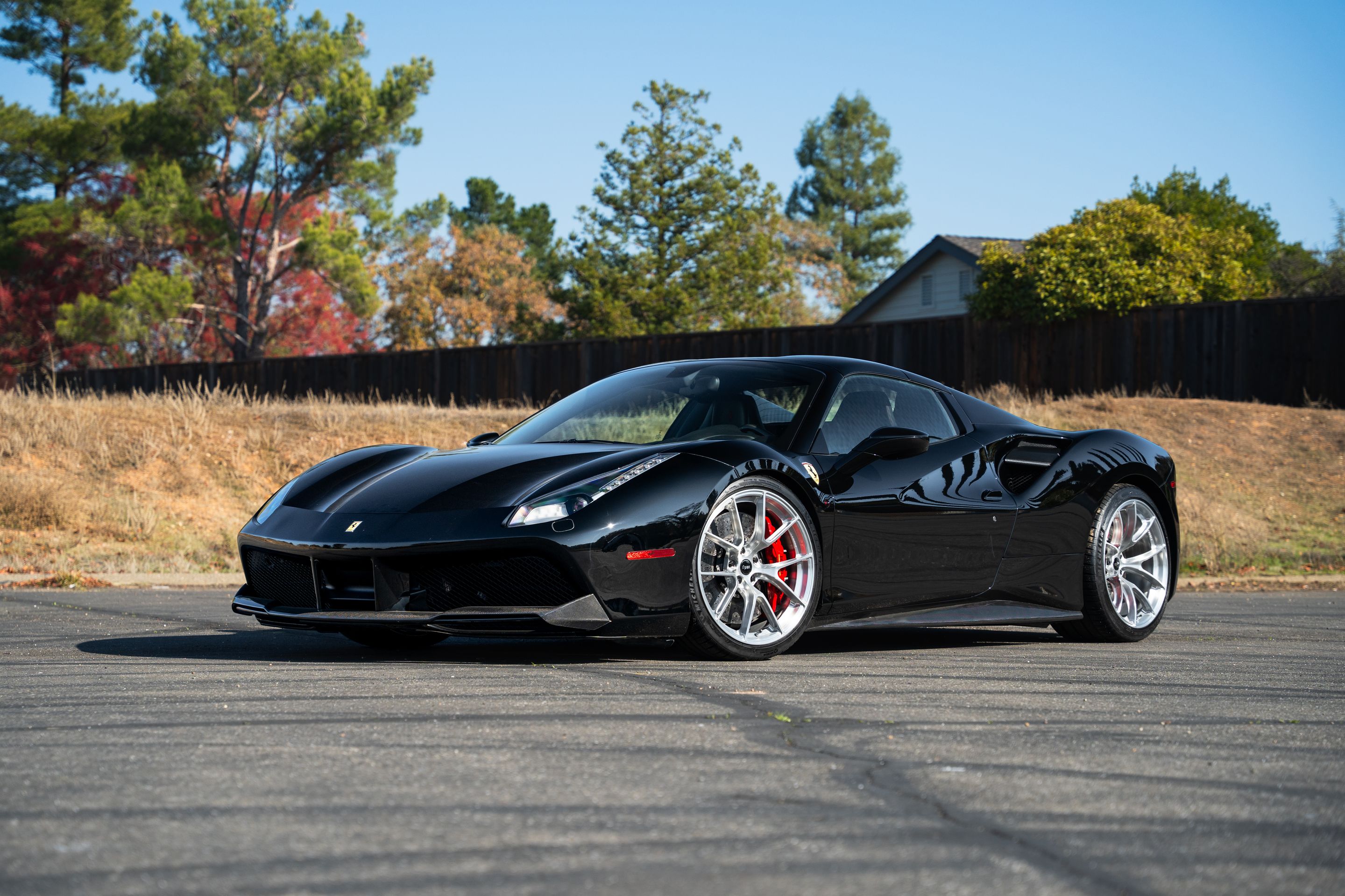 Black Ferrari 488 with 20" VS-5RS Apex wheels in Brushed Clear