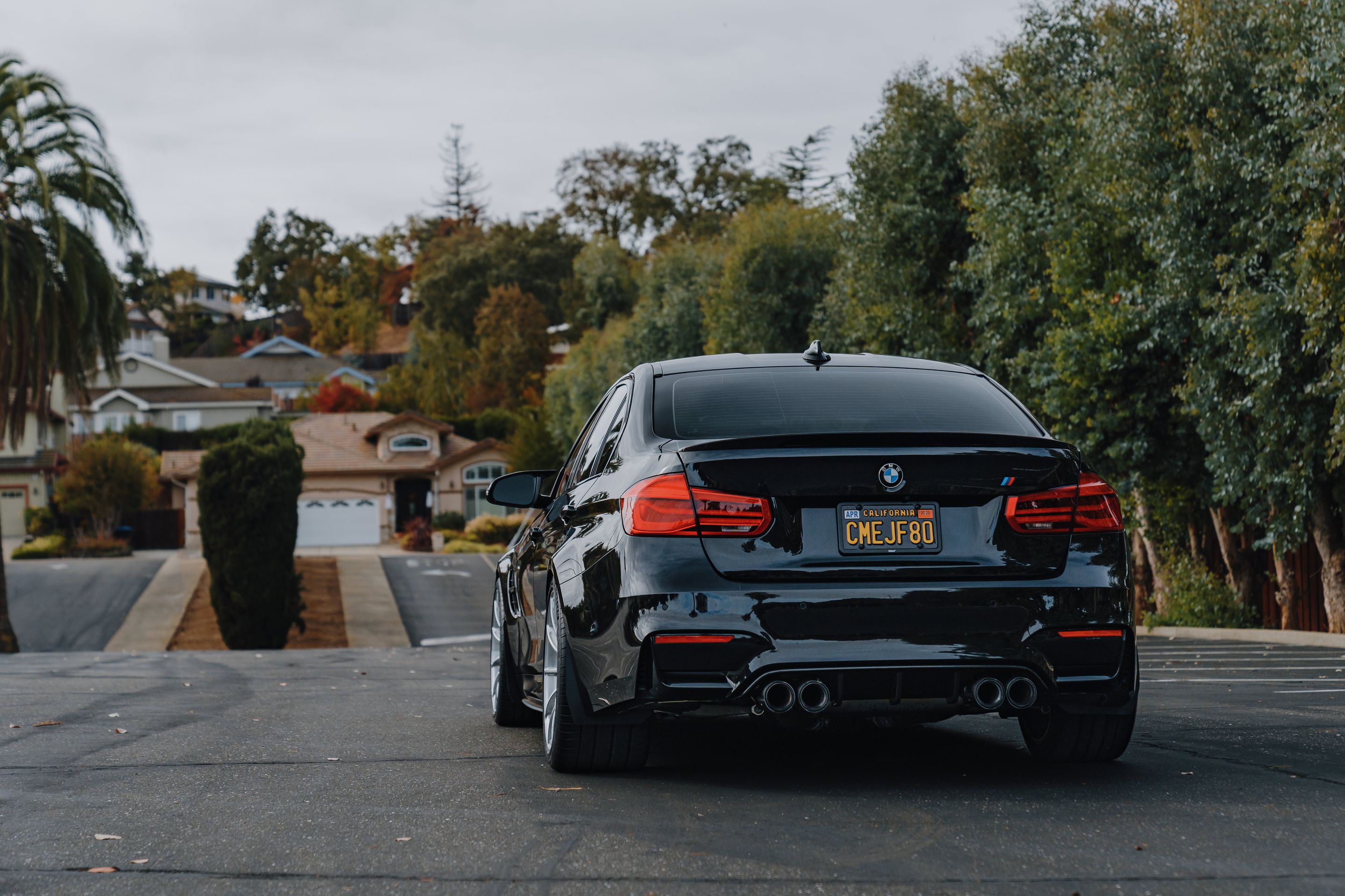 Black BMW F80 M3 with 19" SM-10RS Apex wheels in Brushed Clear