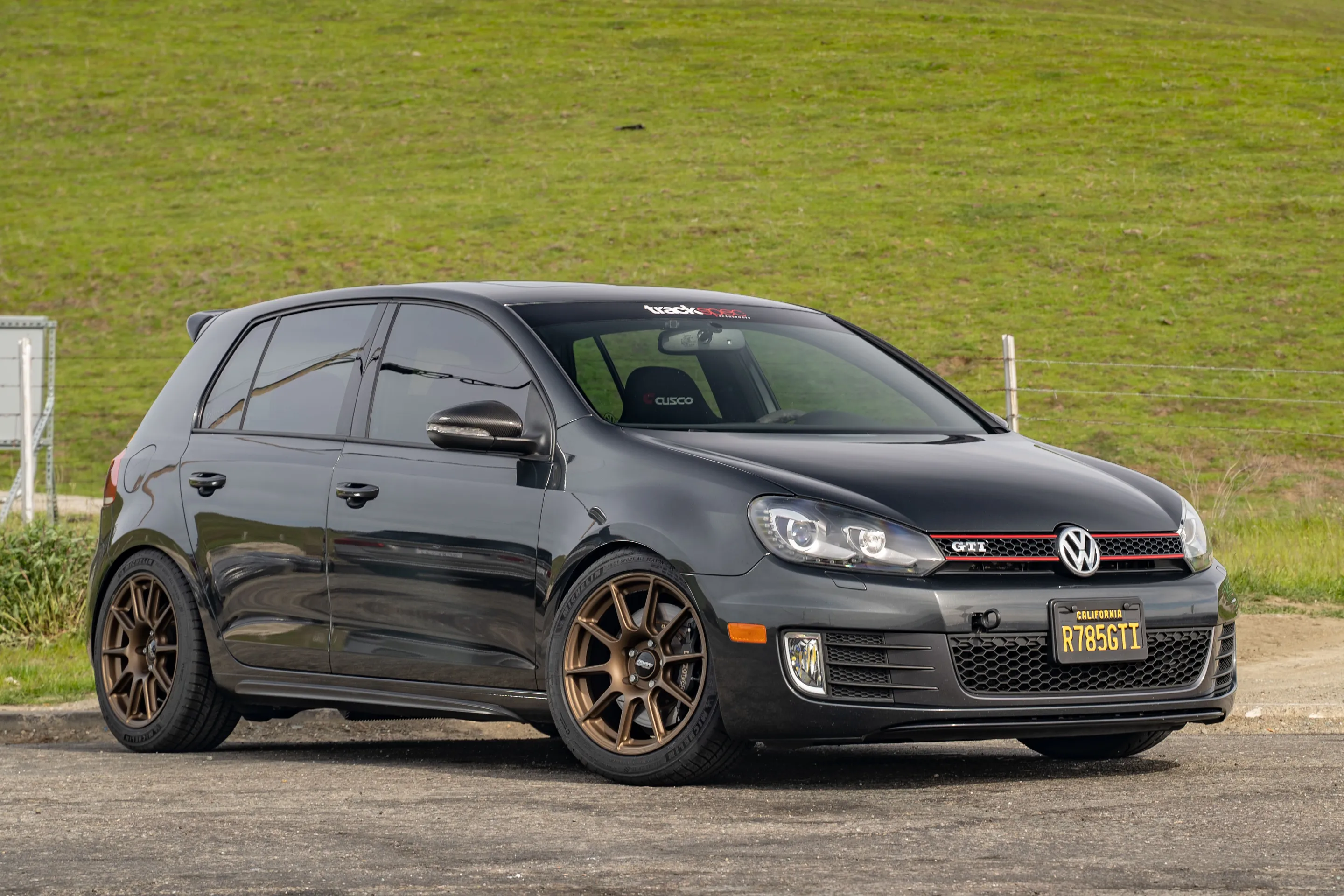 VW MK6 GTI with 17