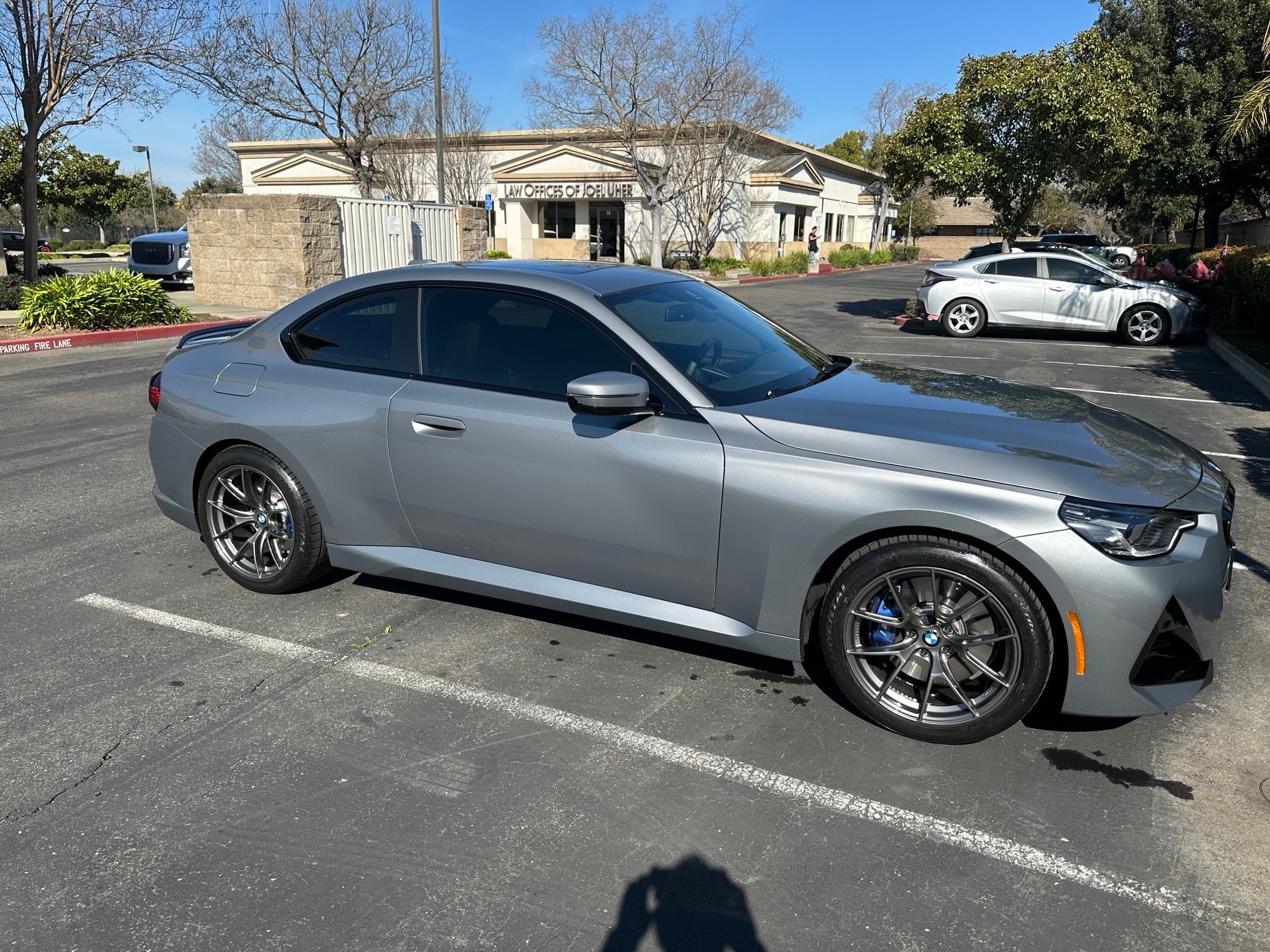 Grey BMW G42 2 Series with 18" VS-5RS Apex wheels in Anthracite