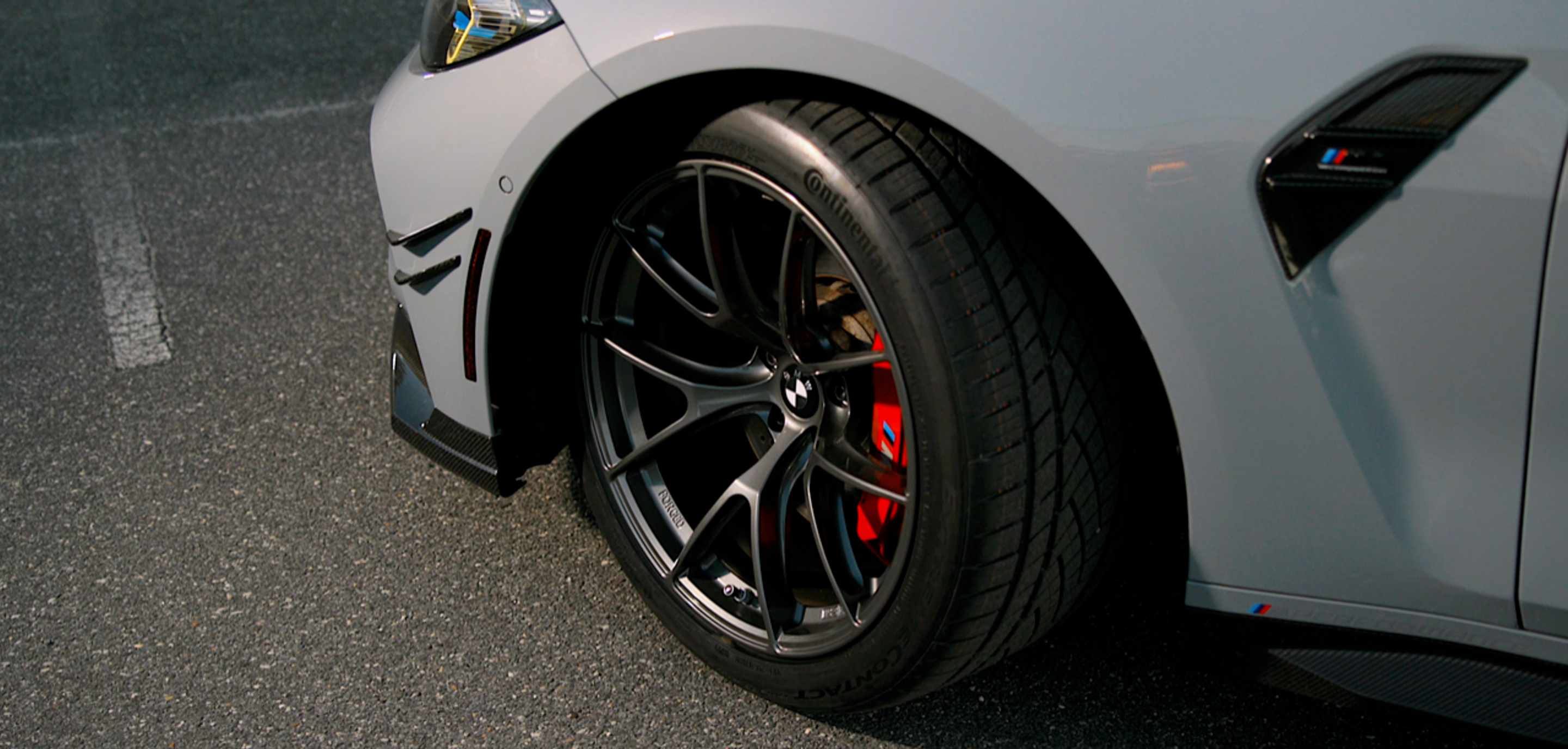 Grey BMW G82 Coupe M4 with 19" VS-5RS Apex wheels in Anthracite
