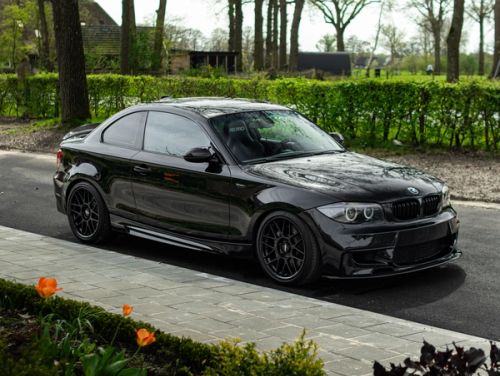 Black BMW 1 Series - ARC-8 in Satin Black