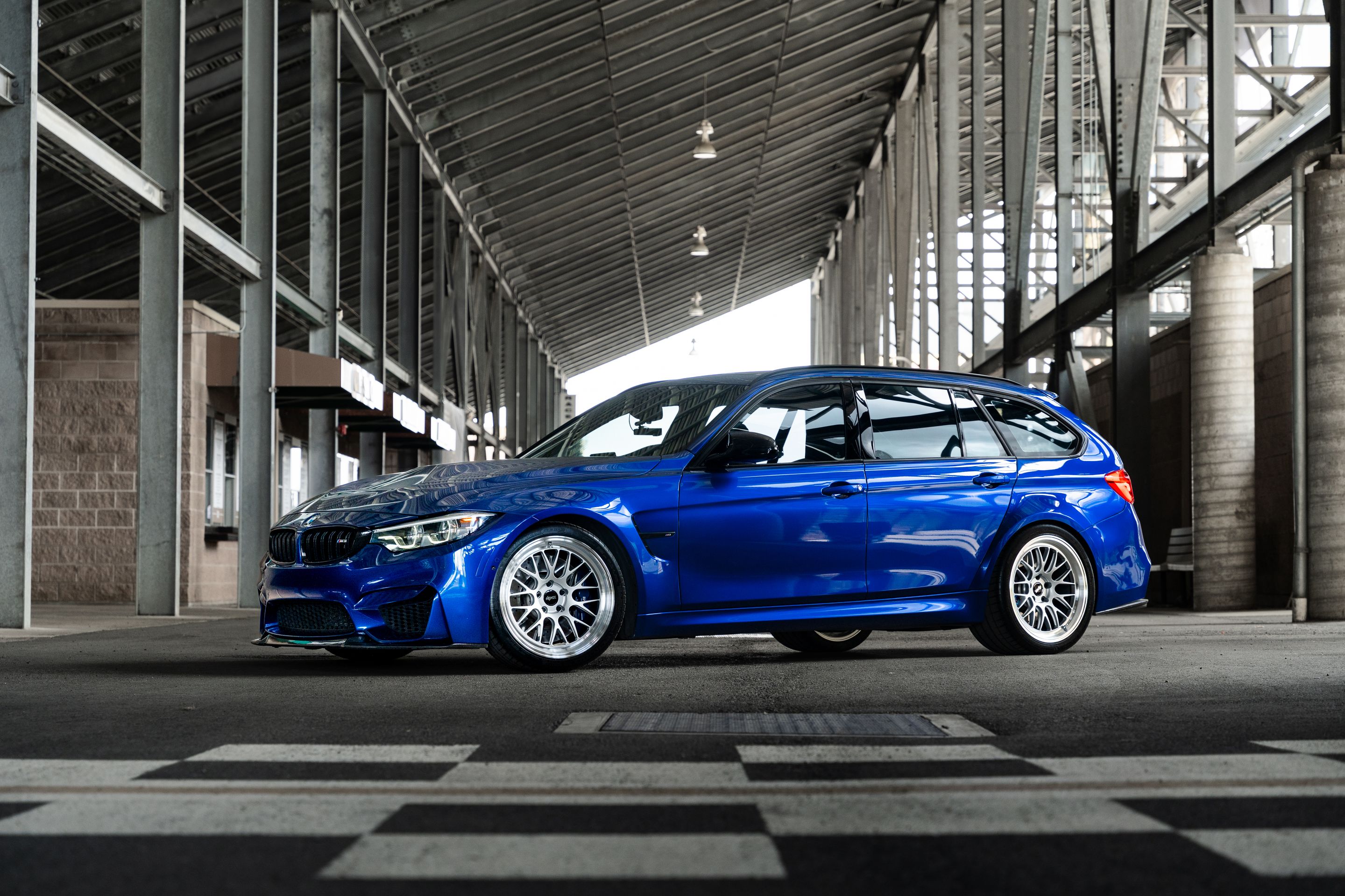 Blue BMW F80 M3 with 19" ML-10RT Apex wheels in Machined Lip Race Silver