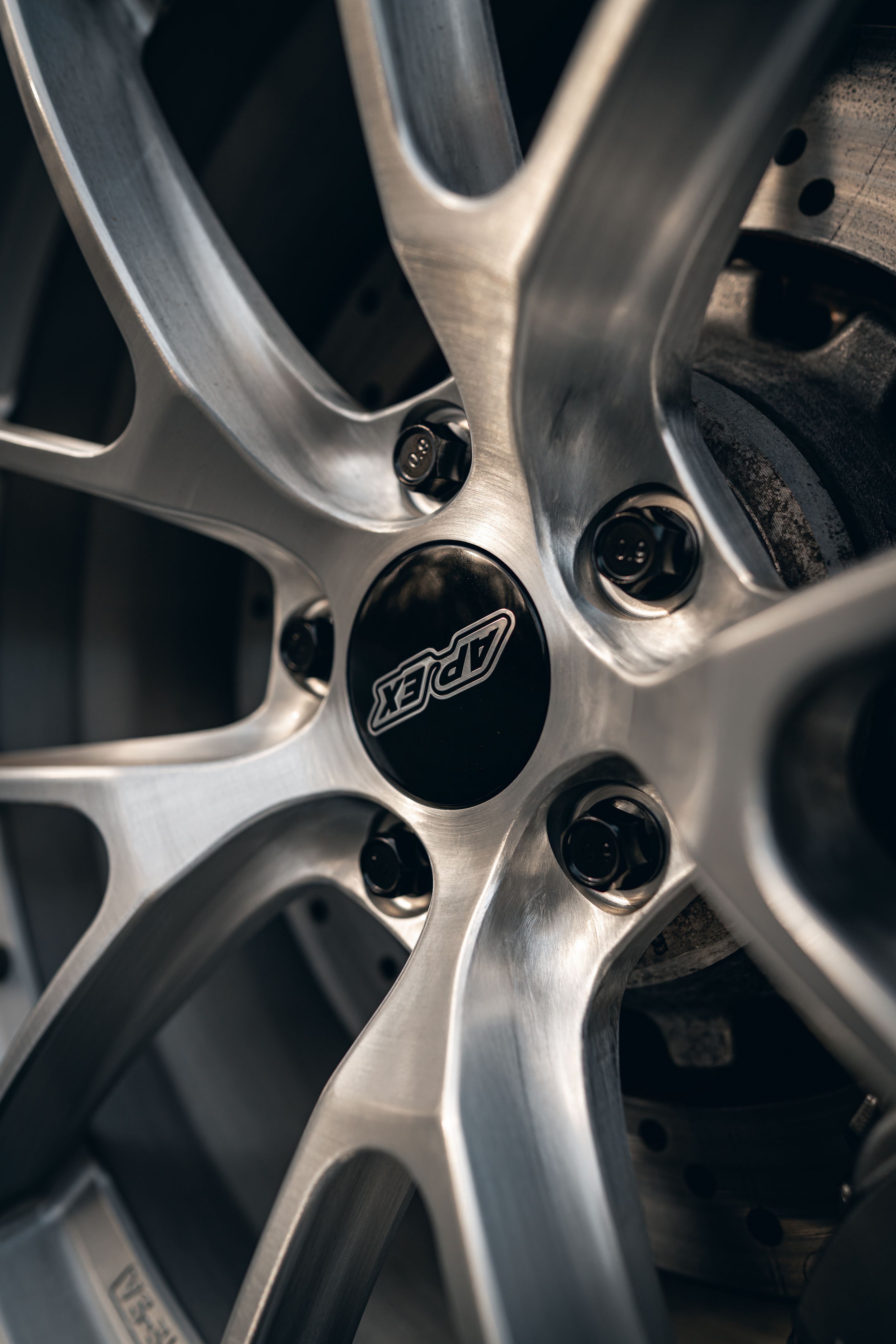 White BMW F87 M2 with 19" VS-5RS Apex wheels in Brushed Clear