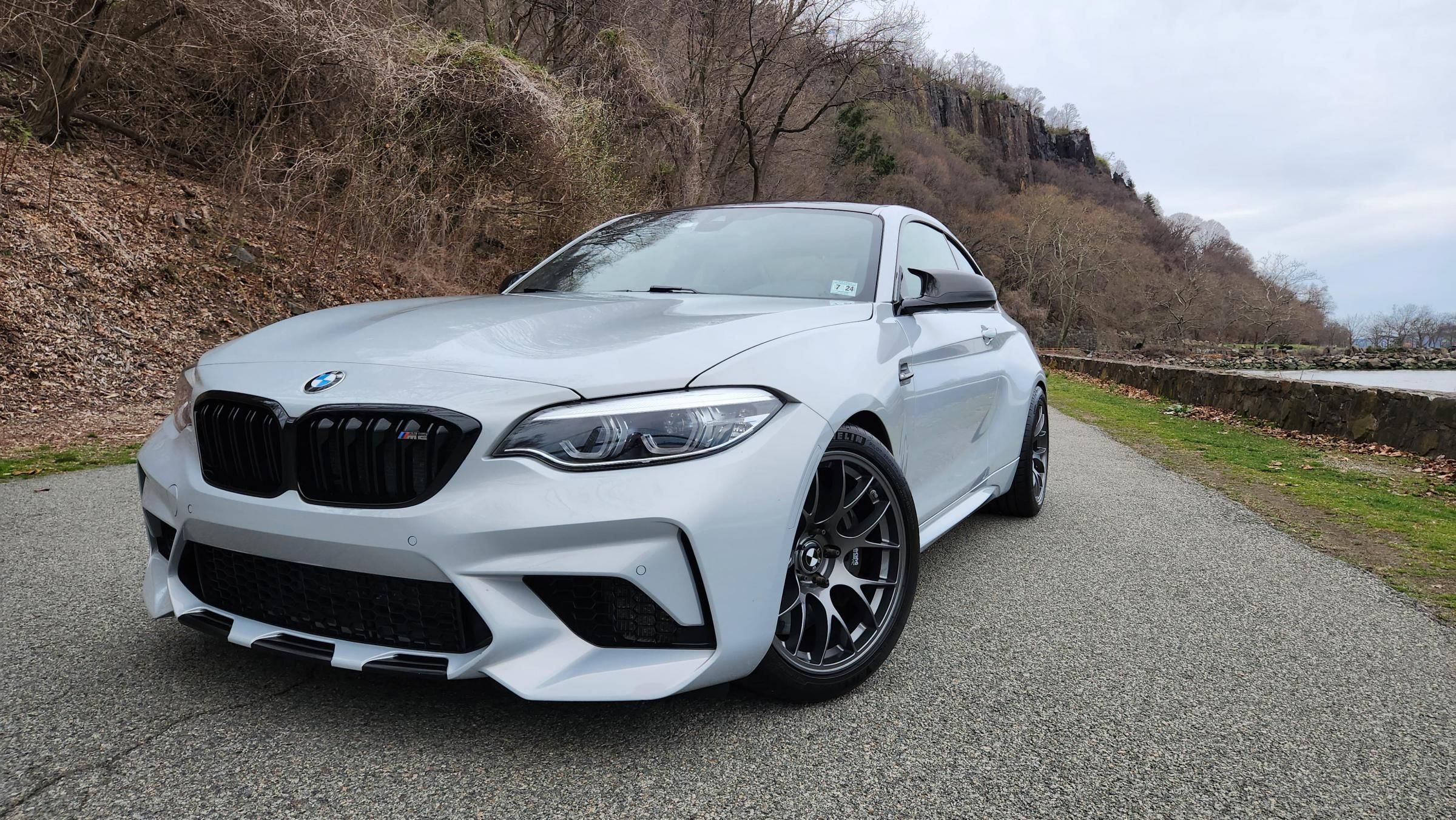 Silver BMW F87 M2 with 18" EC-7 Apex wheels in Anthracite