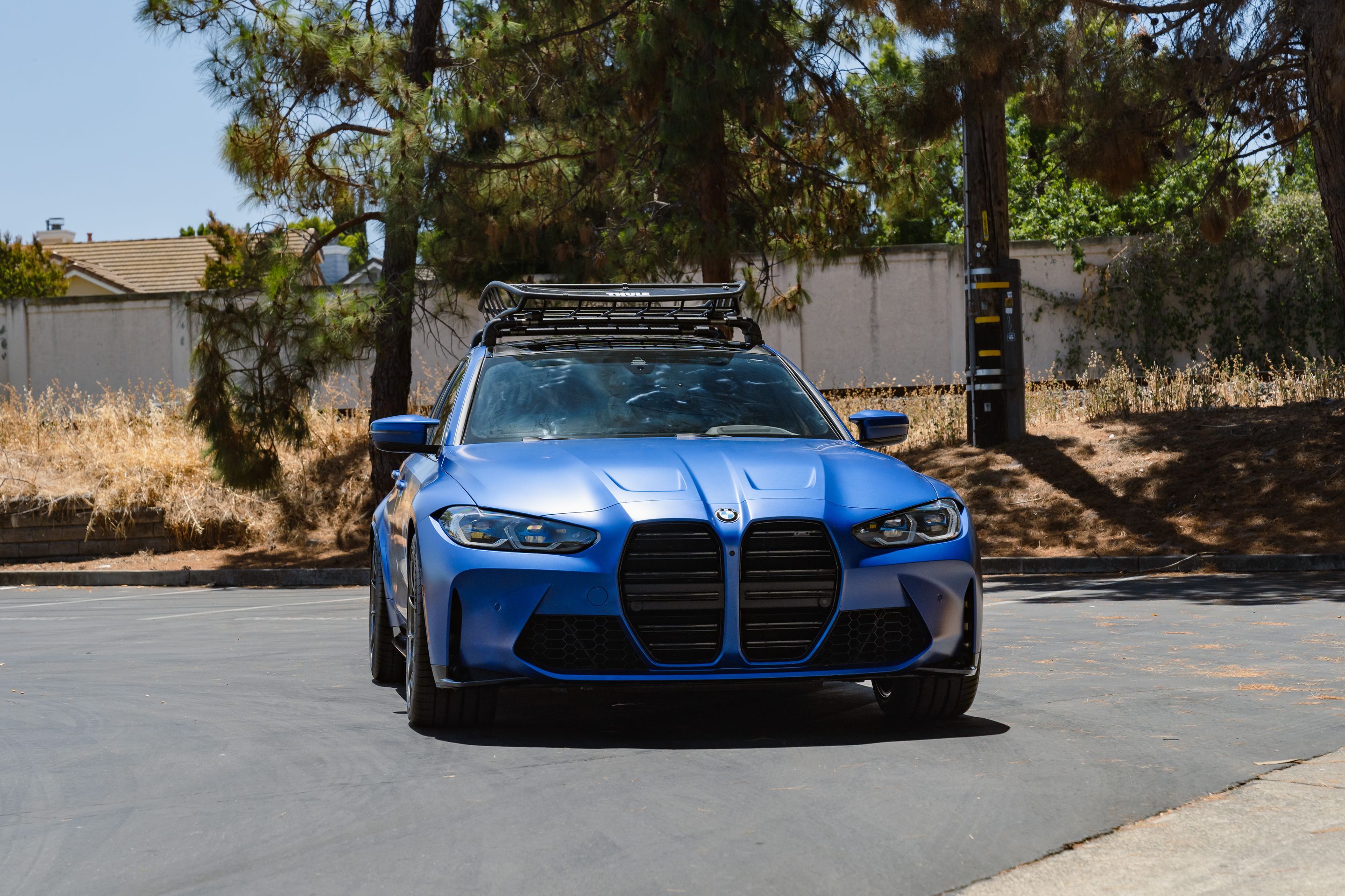 Blue BMW G80 M3 with 19"/20" VS-5RS Apex wheels in Anthracite