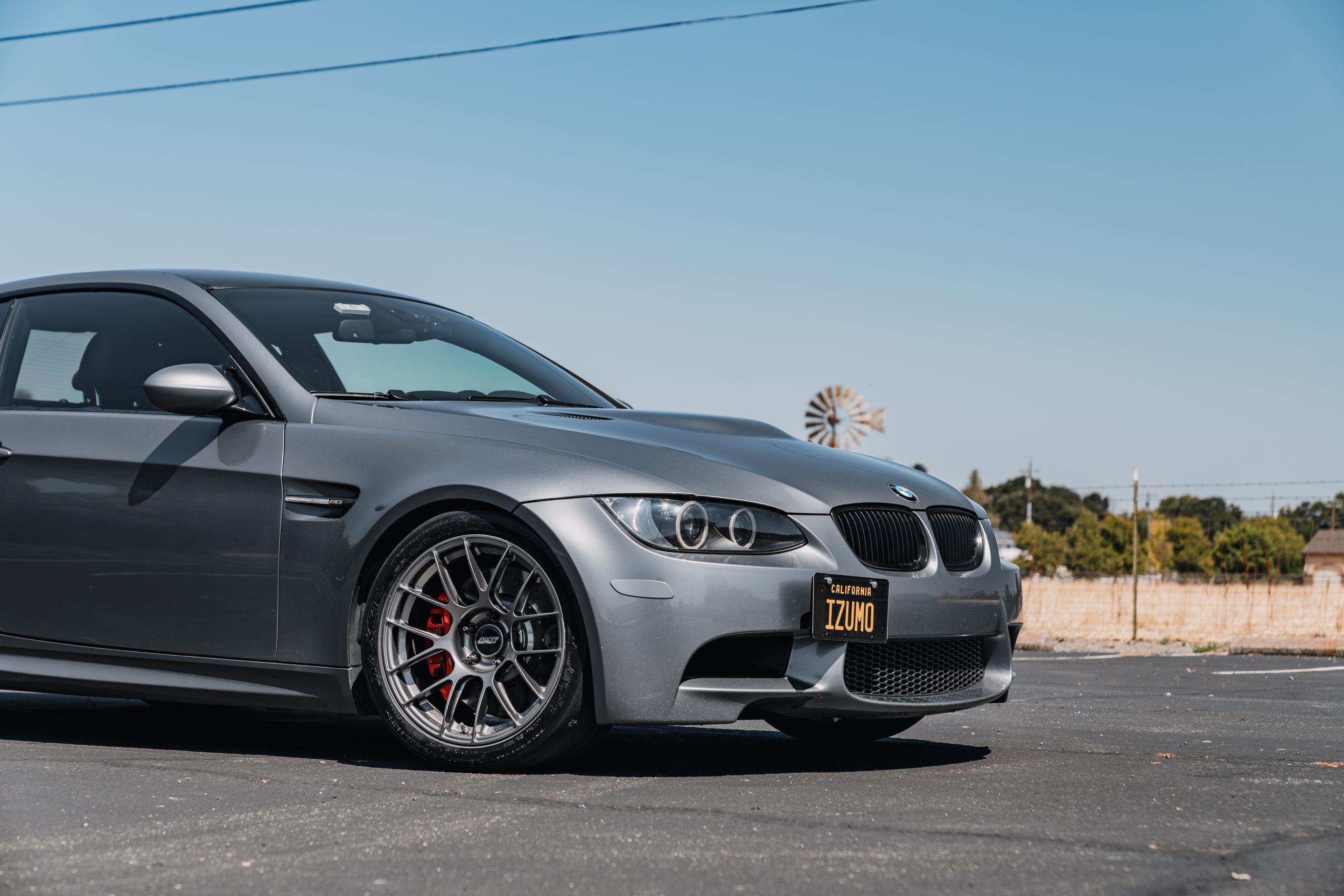 Grey BMW E92 Coupe M3 with 18" EC-7RS Apex wheels in Anthracite