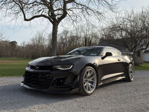 Black Chevrolet Camaro - VS-5RS in Brushed Clear