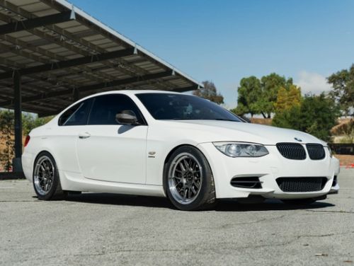 White BMW 3 Series - ML-7RT in Machined Lip Anthracite
