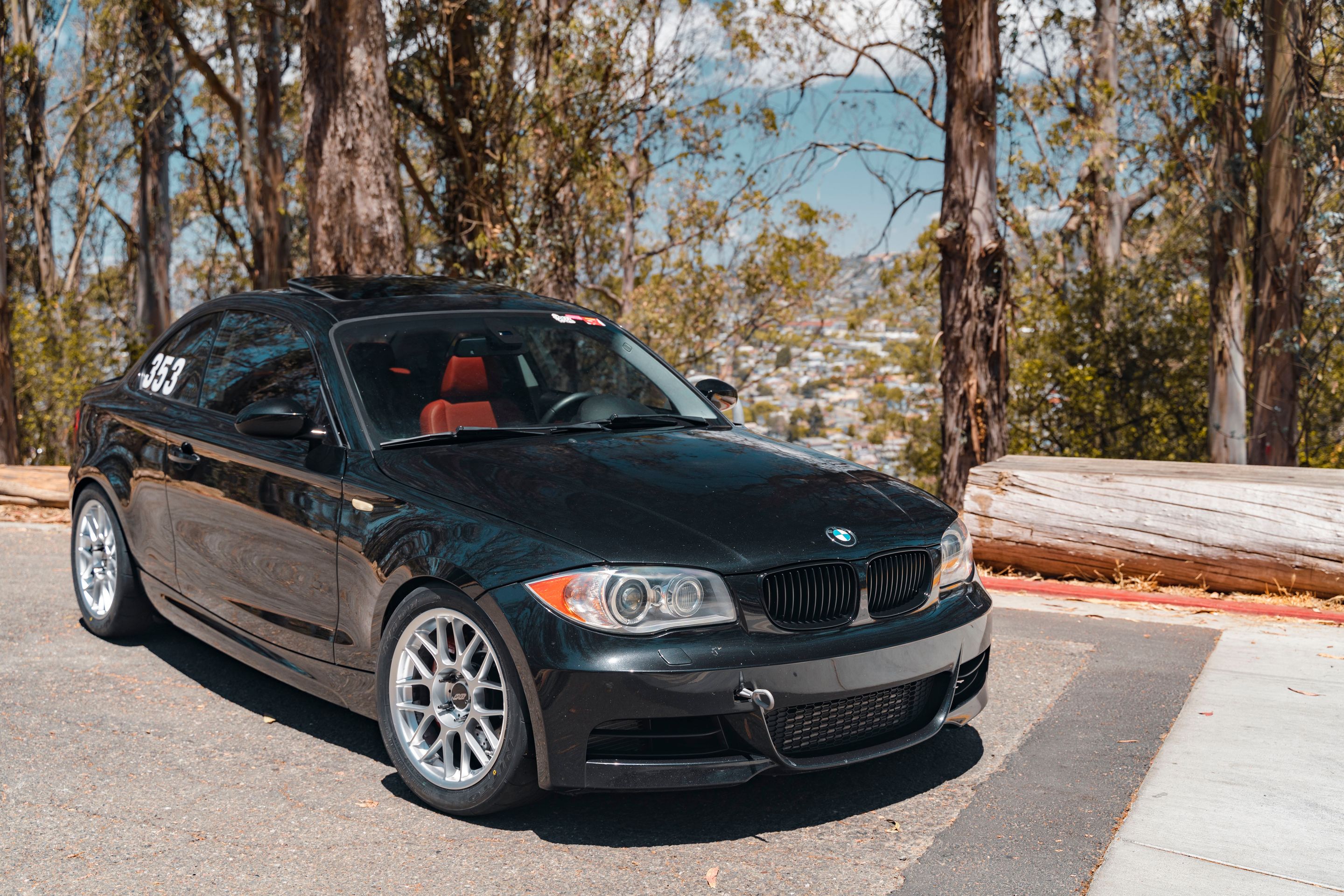 Black BMW E82 Coupe 1 Series with 17" ARC-8 Apex wheels in Race Silver