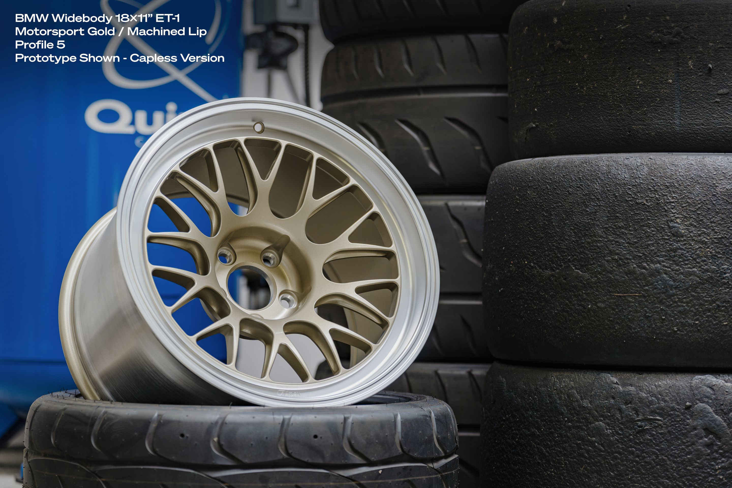 White BMW E46 M3 with 18" ML-10RT Apex wheels in Motorsport Gold