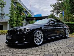 Black BMW 4 Series - VS-5RS in Brushed Clear